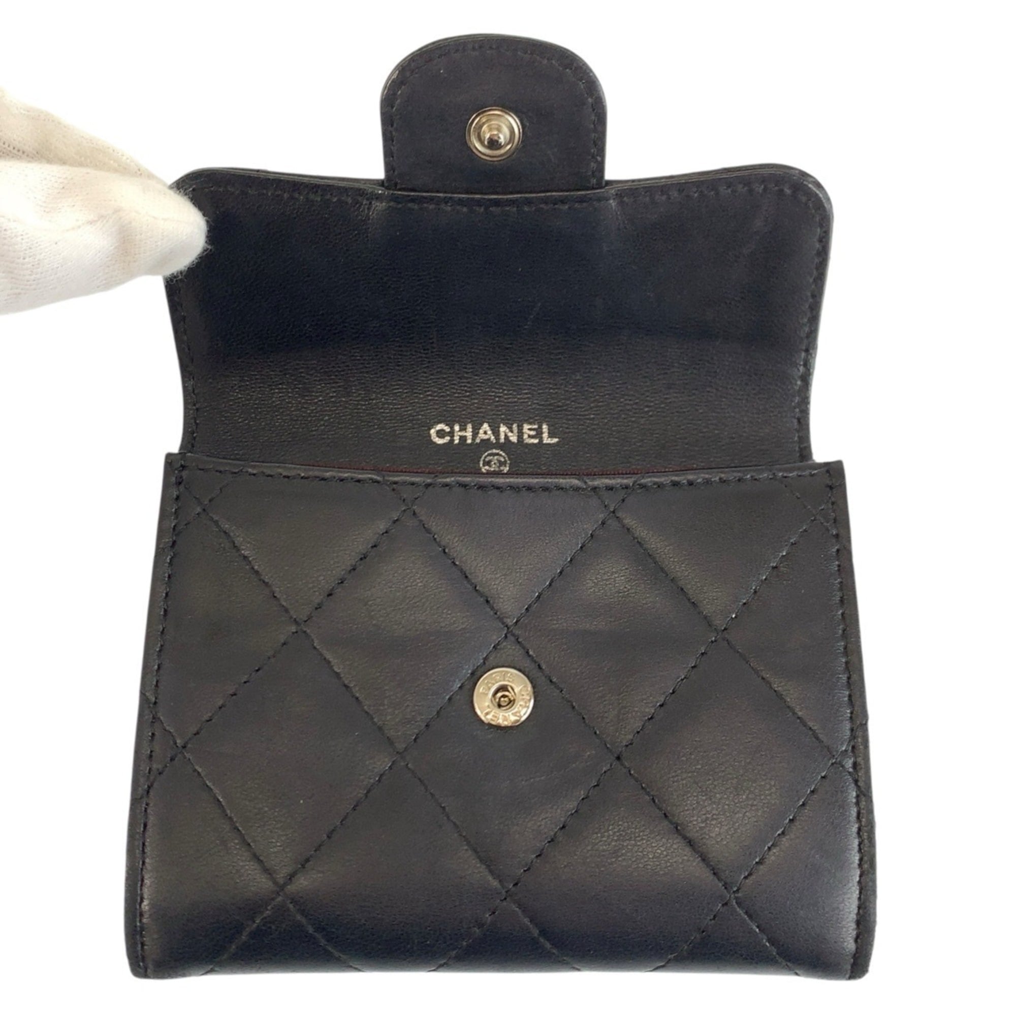 Chanel Black Leather Coin Purse/Coin Case (Pre-Owned)