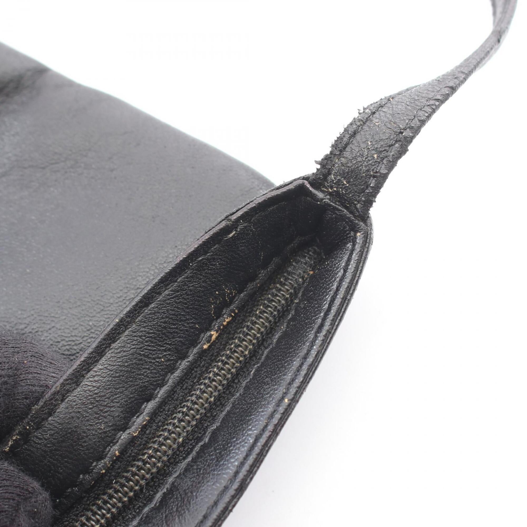 Loewe Black Leather Handbag Shoulder Bag (Pre-Owned)