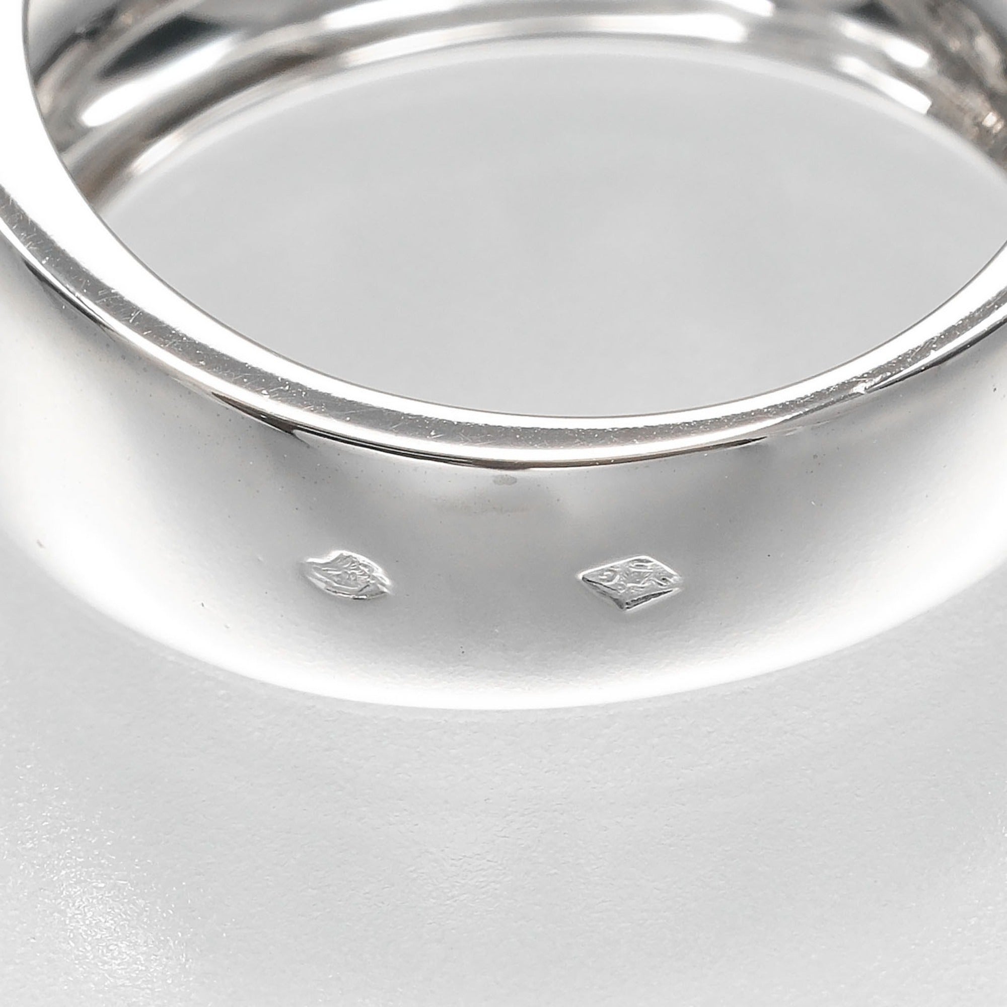 Chanel White Gold (18K) Band Ring (Pre-Owned)