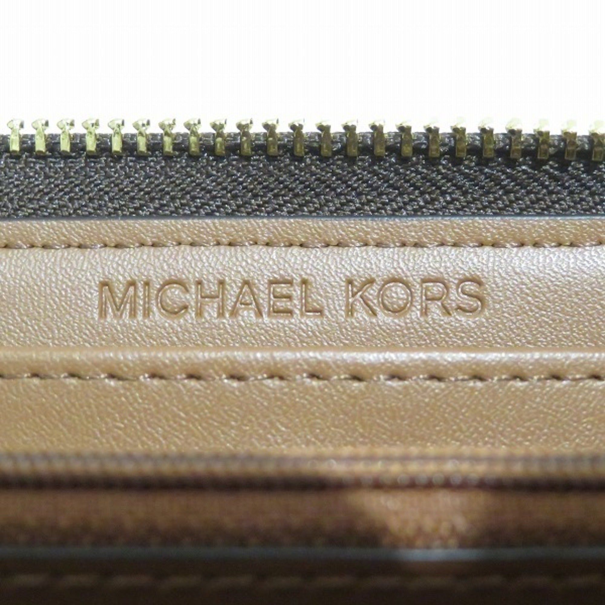 Michael Kors Brown Pvc Leather Long Wallet (Bi-Fold) (Pre-Owned)