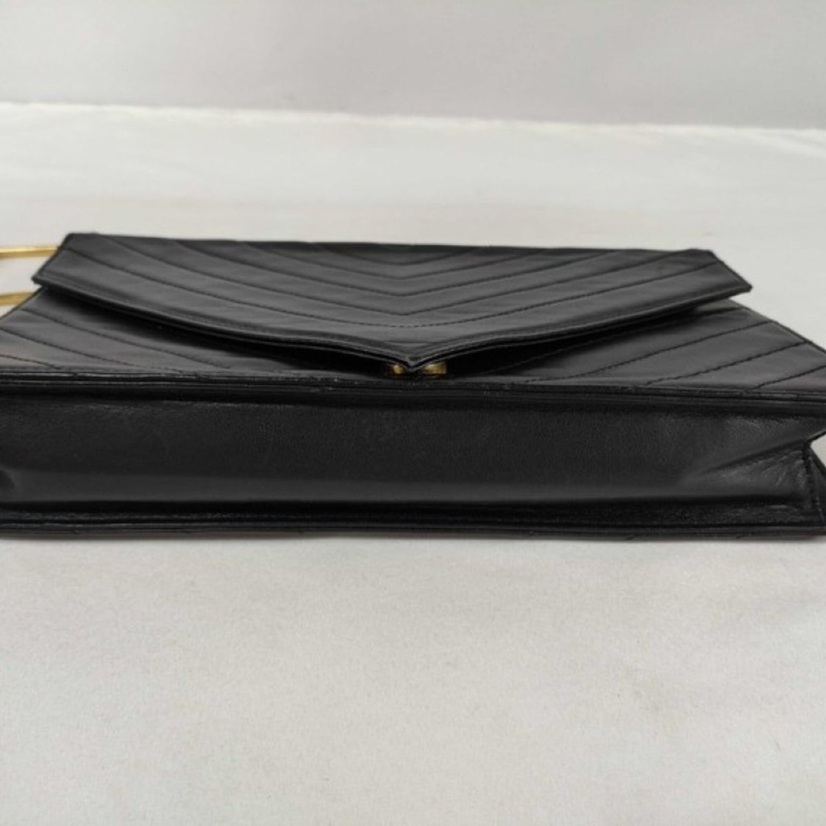 Yves Saint Laurent Black Leather Shoulder Bag (Pre-Owned)