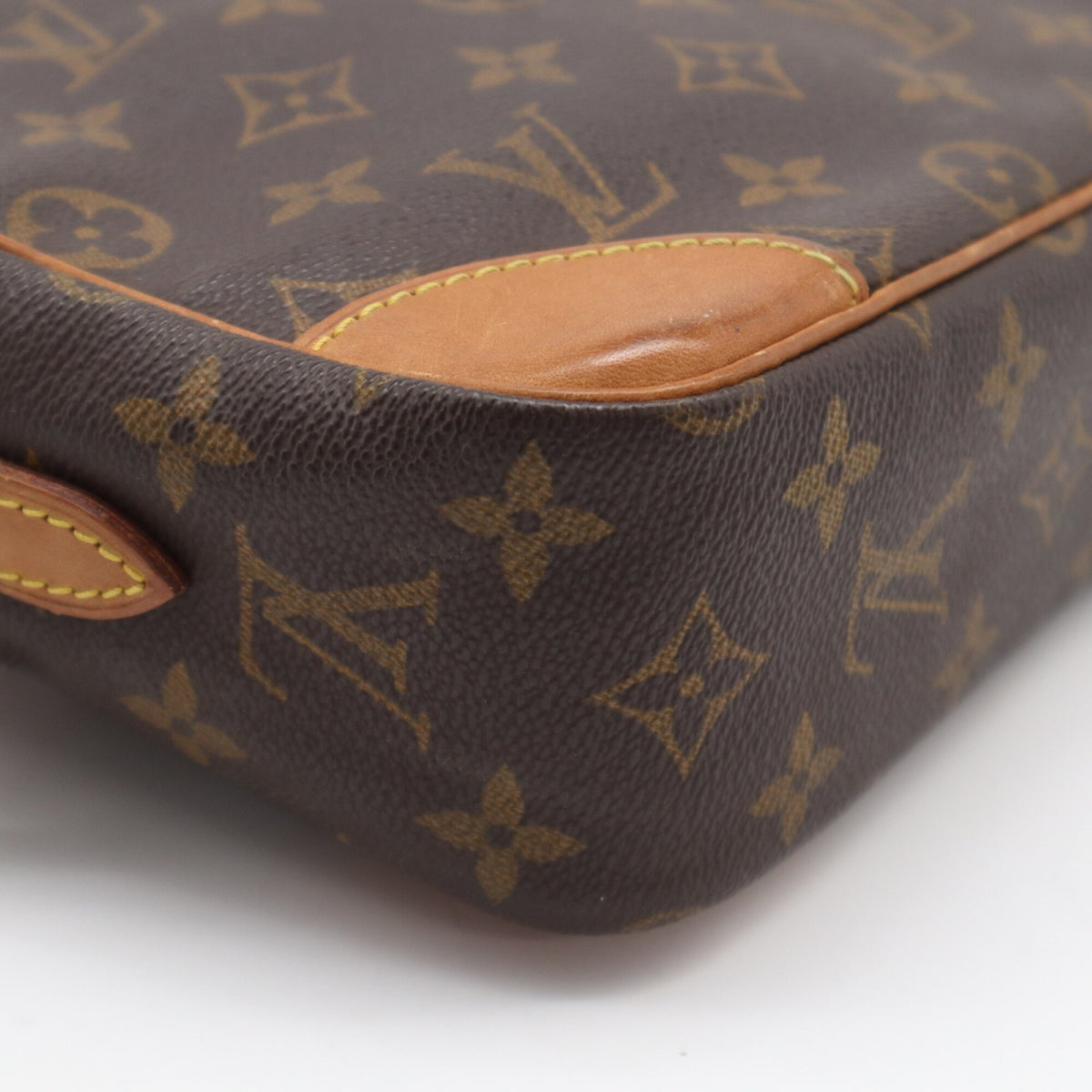 Louis Vuitton Beige Brown Monogram Coated Canvas Leather Shoulder Bag (Pre-Owned)