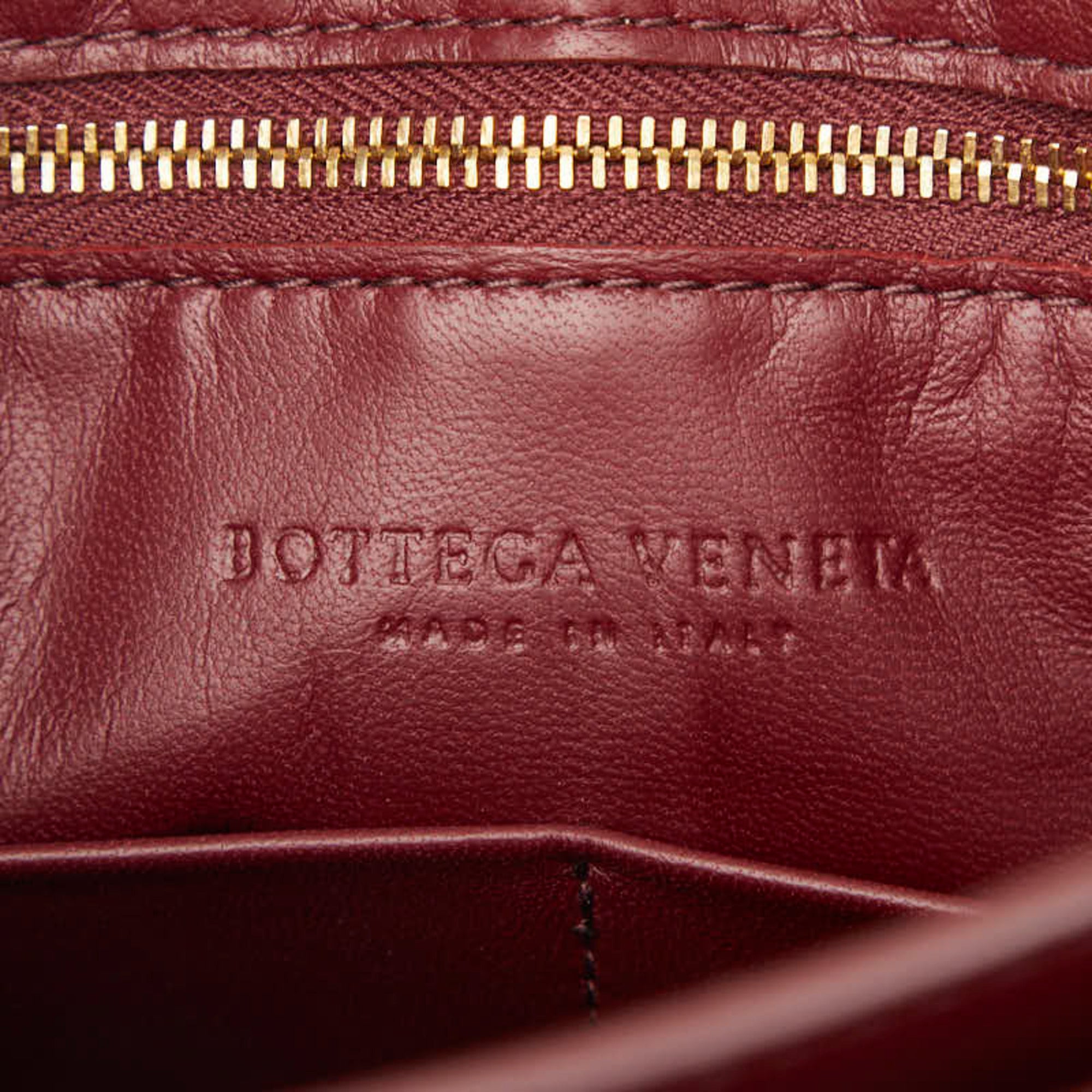 Bottega Veneta Wine Leather Shoulder Bag (Pre-Owned)