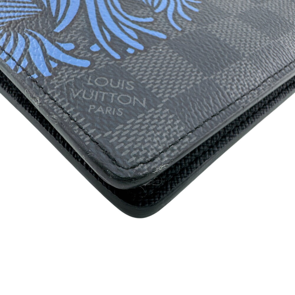 Louis Vuitton Damier Black Leather Long Wallet (Bi-Fold) (Pre-Owned)