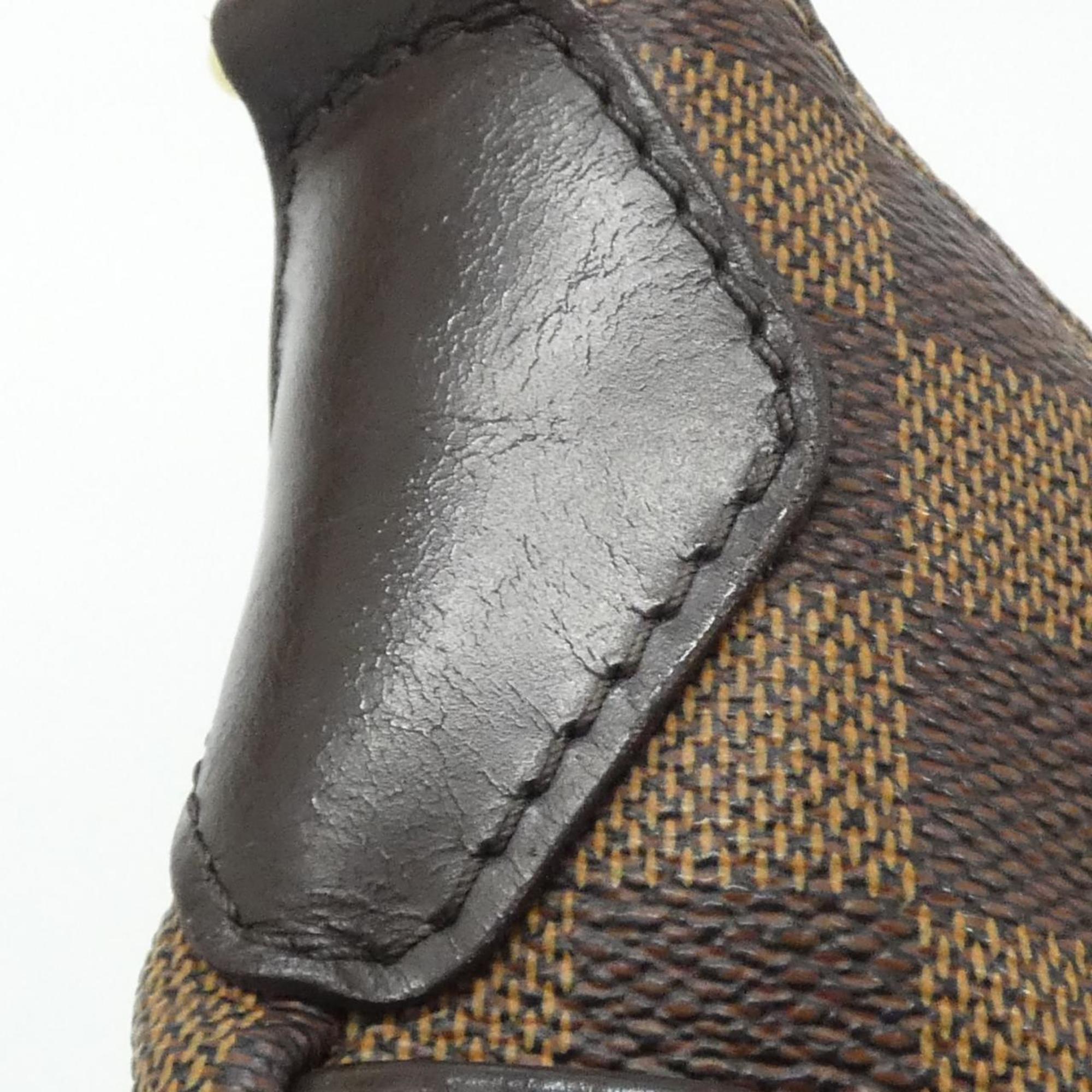Louis Vuitton Brown Coated Canvas Shoulder Bag (Pre-Owned)