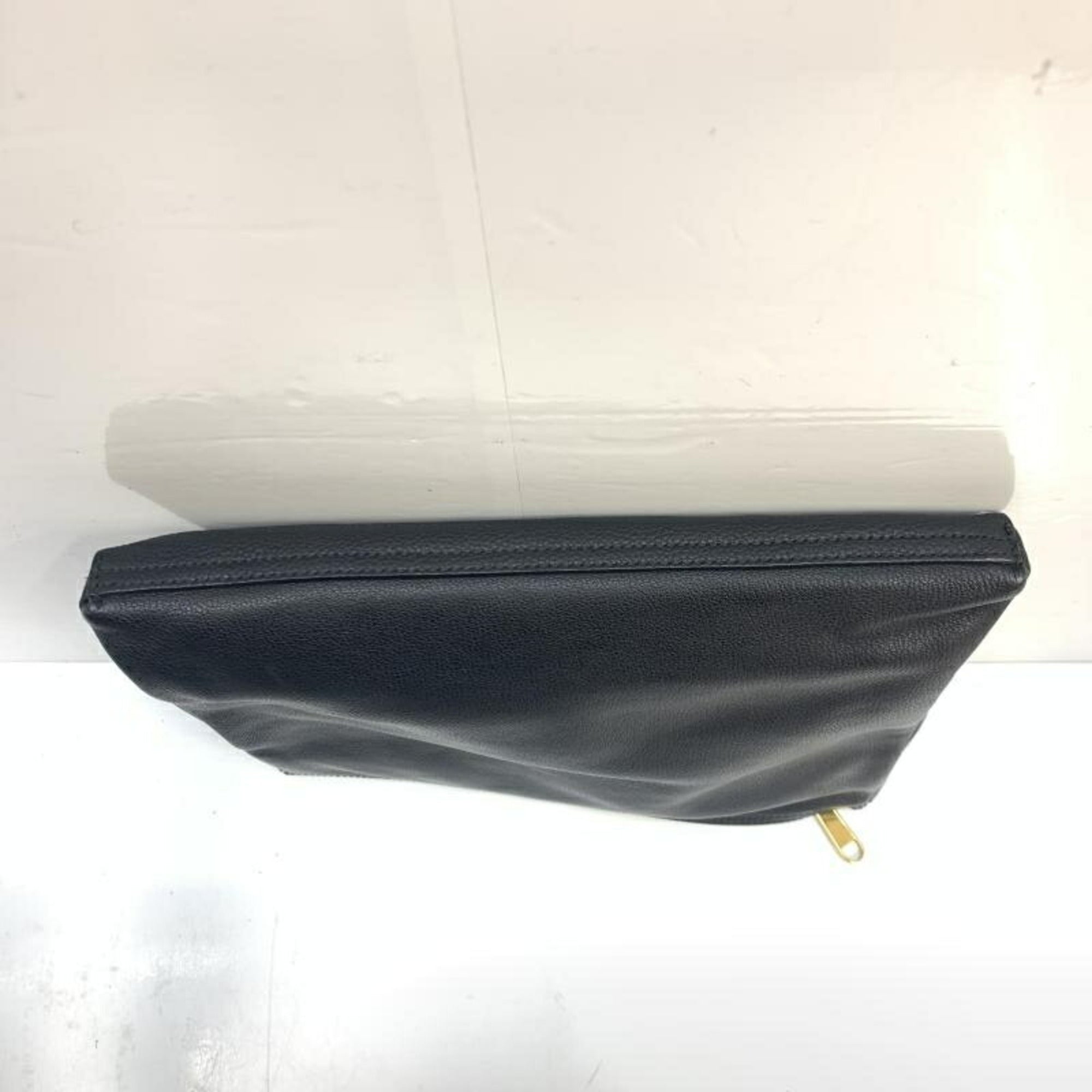 Gucci Black Clutch Bag (Pre-Owned)