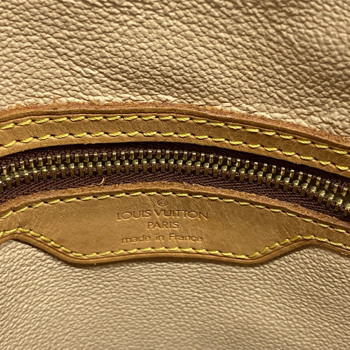 Louis Vuitton Brown Tote Bag (Pre-Owned)