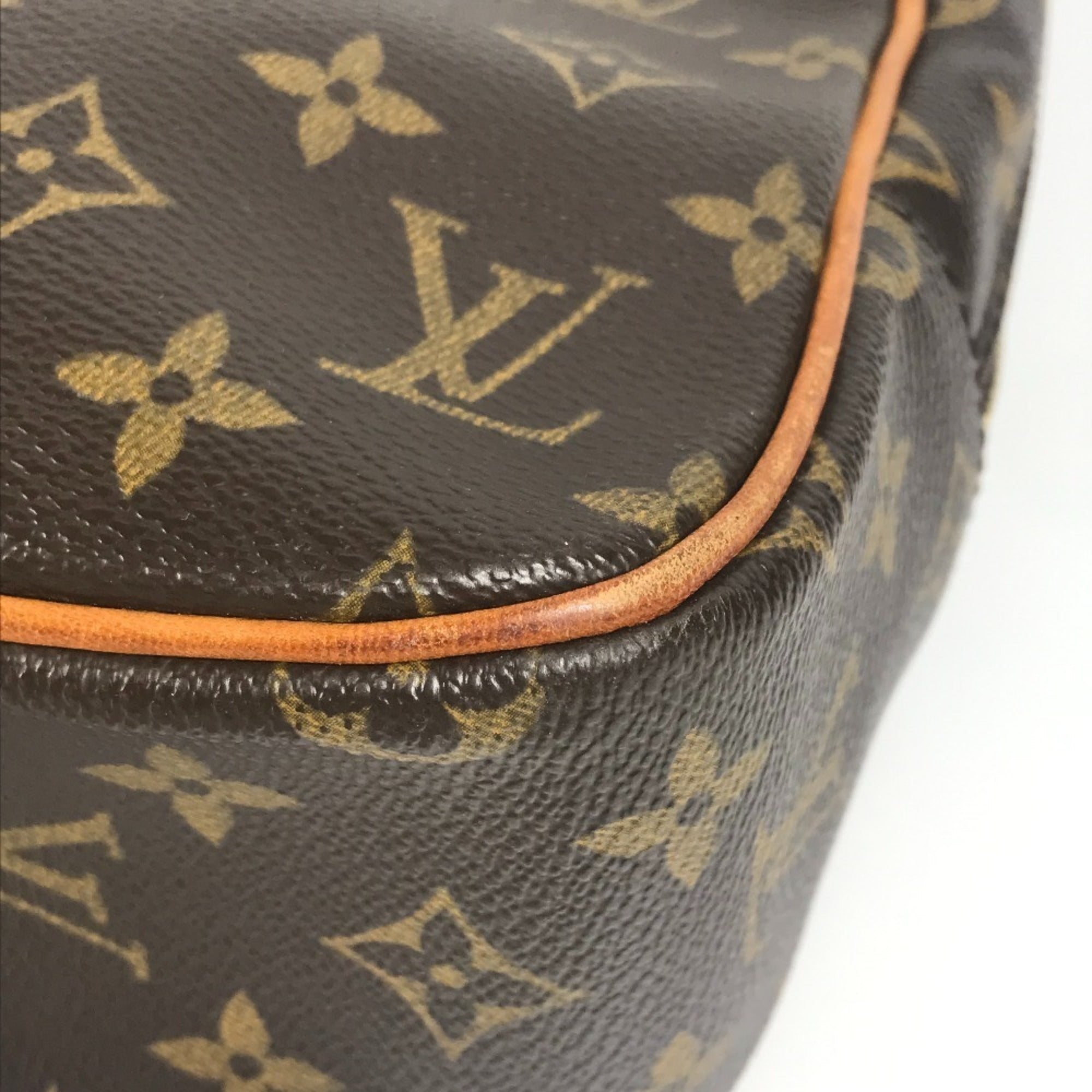 Louis Vuitton Brown Monogram Canvas Handbag Tote Bag (Pre-Owned)