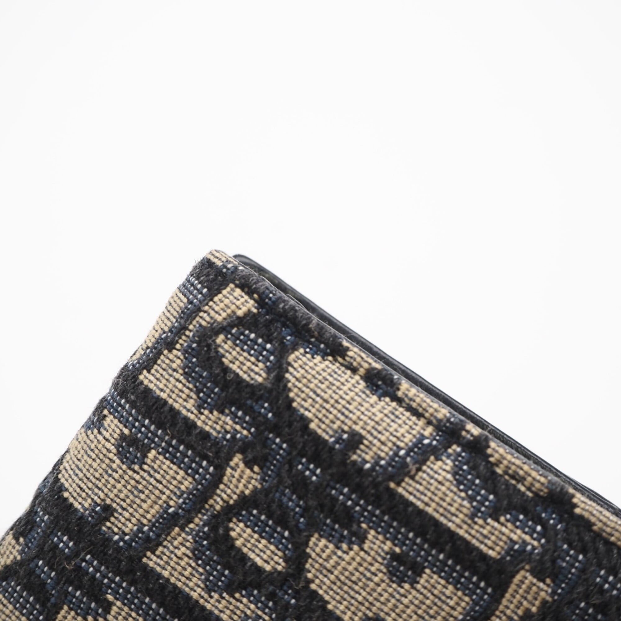 Christian Dior Beige Navy Canvas Leather Wallet (Tri-Fold) (Pre-Owned)