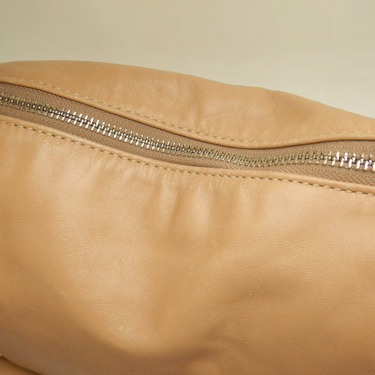 Coach Kristin Beige Leather Shoulder Bag (Pre-Owned)