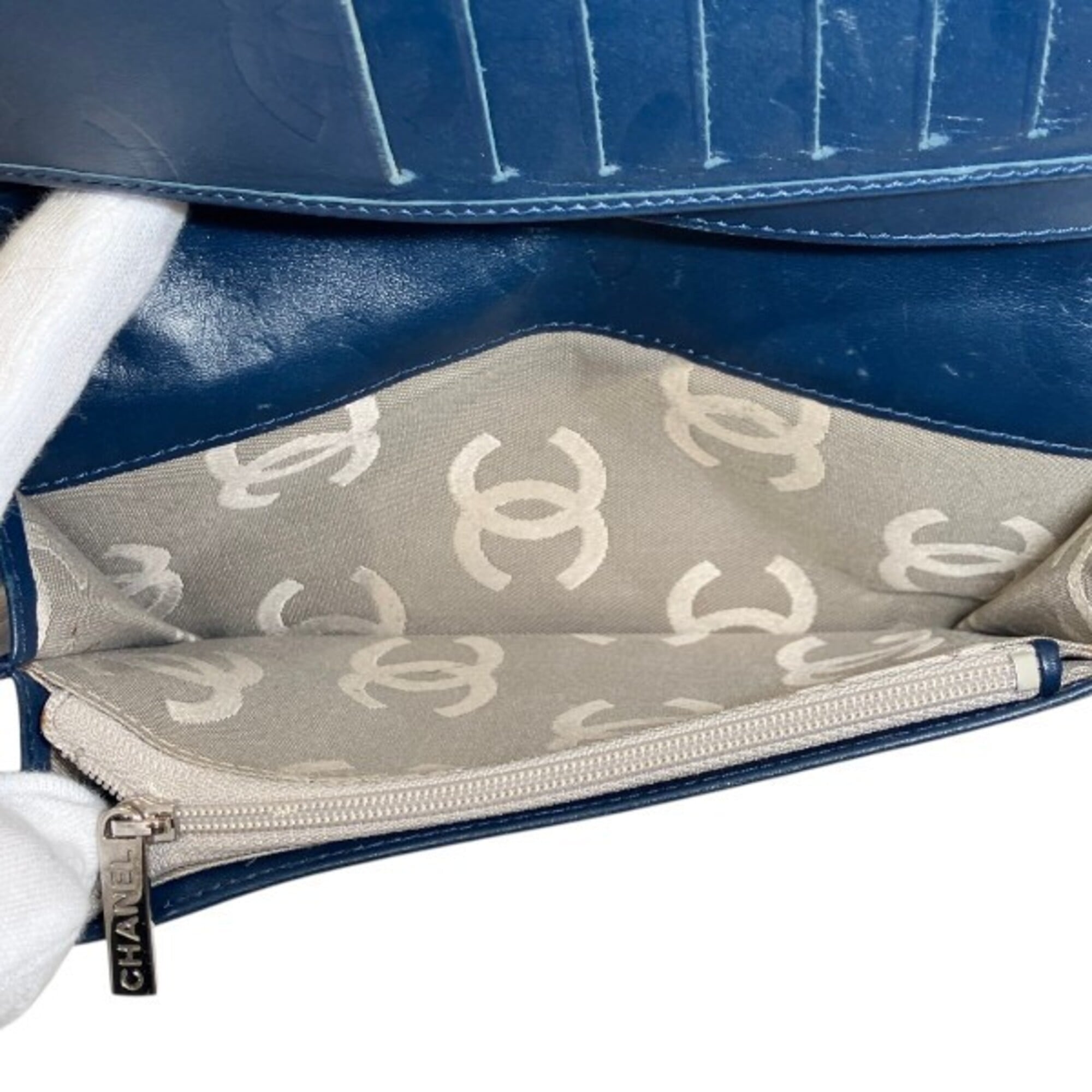 Chanel Navy Leather Long Wallet (Bi-Fold) (Pre-Owned)