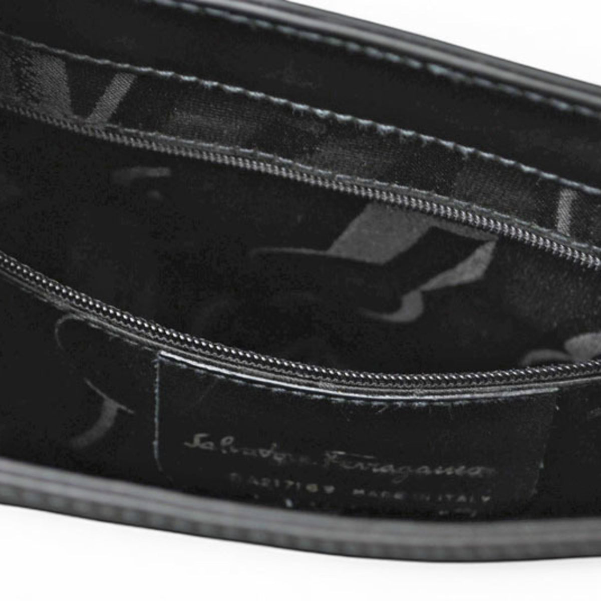 Salvatore Ferragamo Black Leather Shoulder Bag Tote Bag (Pre-Owned)
