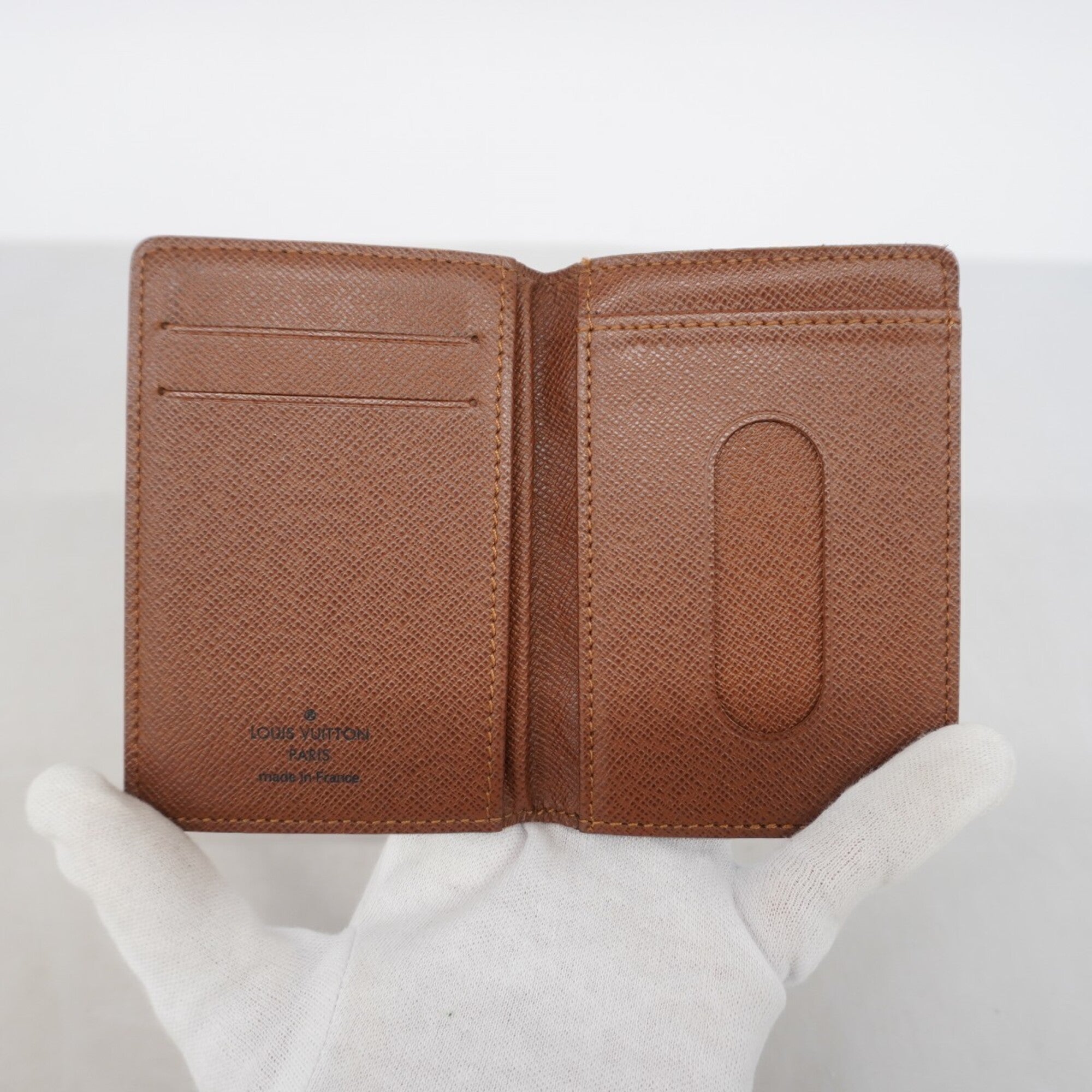 Louis Vuitton Brown (Pre-Owned)