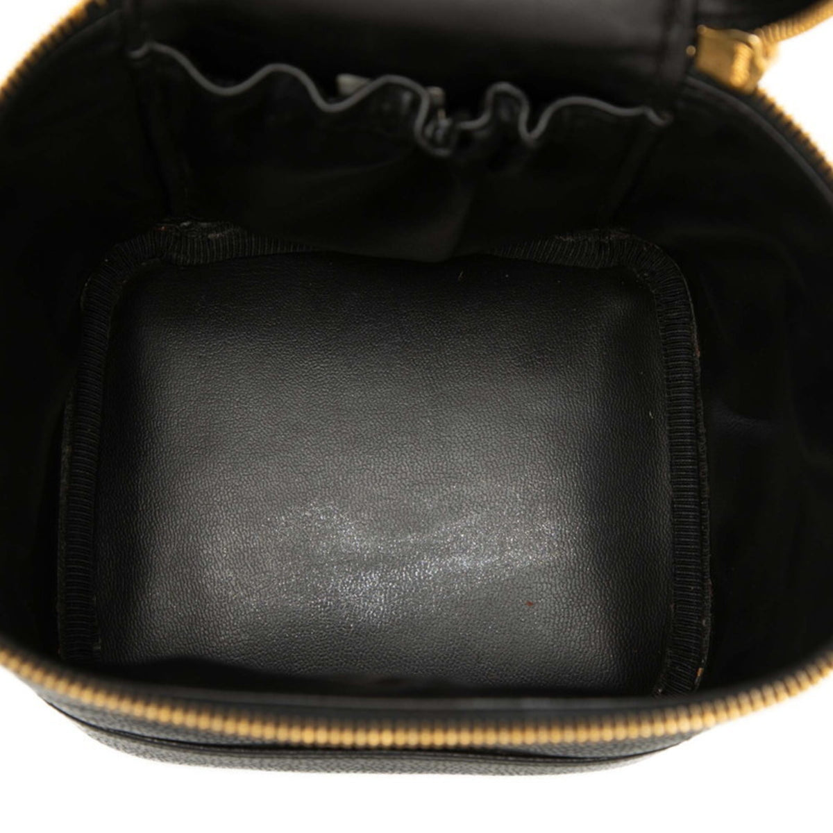 Chanel Black Grained Calfskin Handbag Vanity Bag (Pre-Owned)