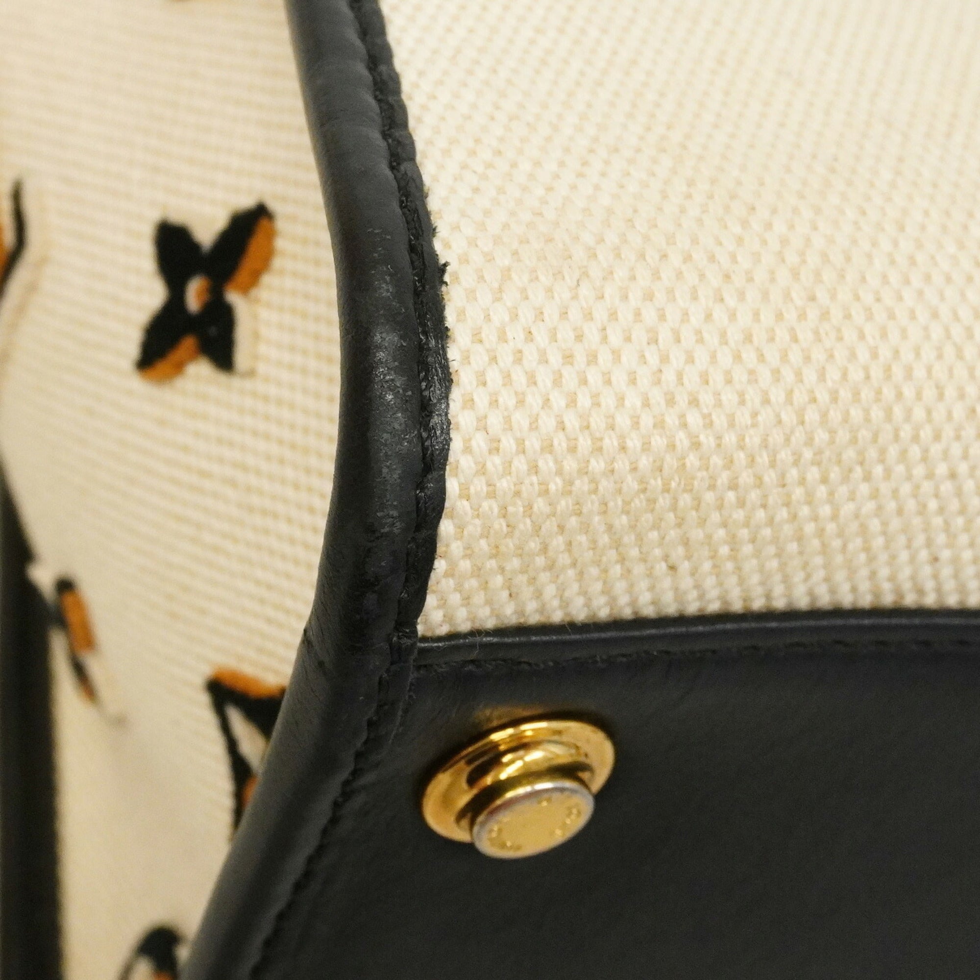 Louis Vuitton Black Off-White Handbag (Pre-Owned)