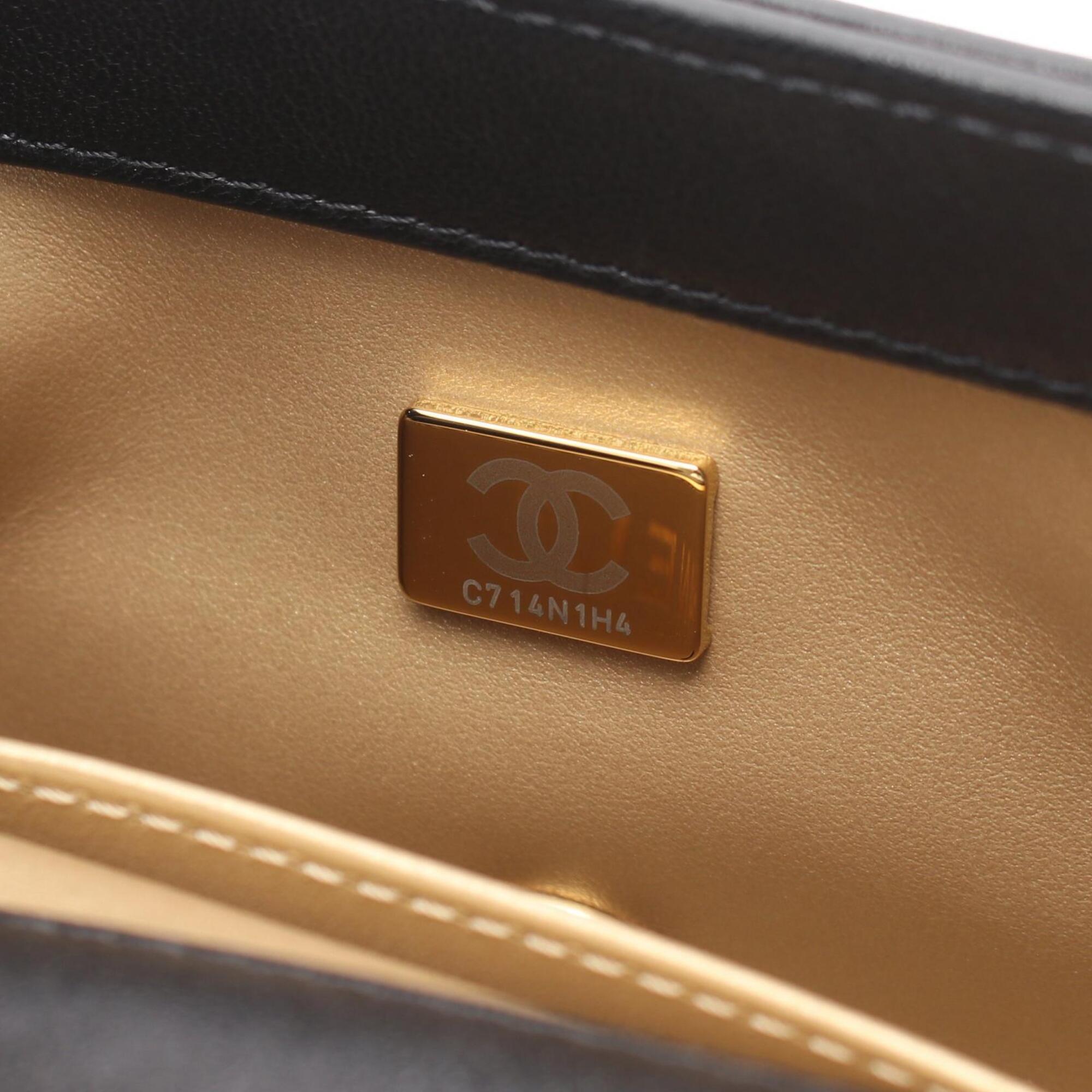 Chanel Black Leather Handbag Shoulder Bag (Pre-Owned)