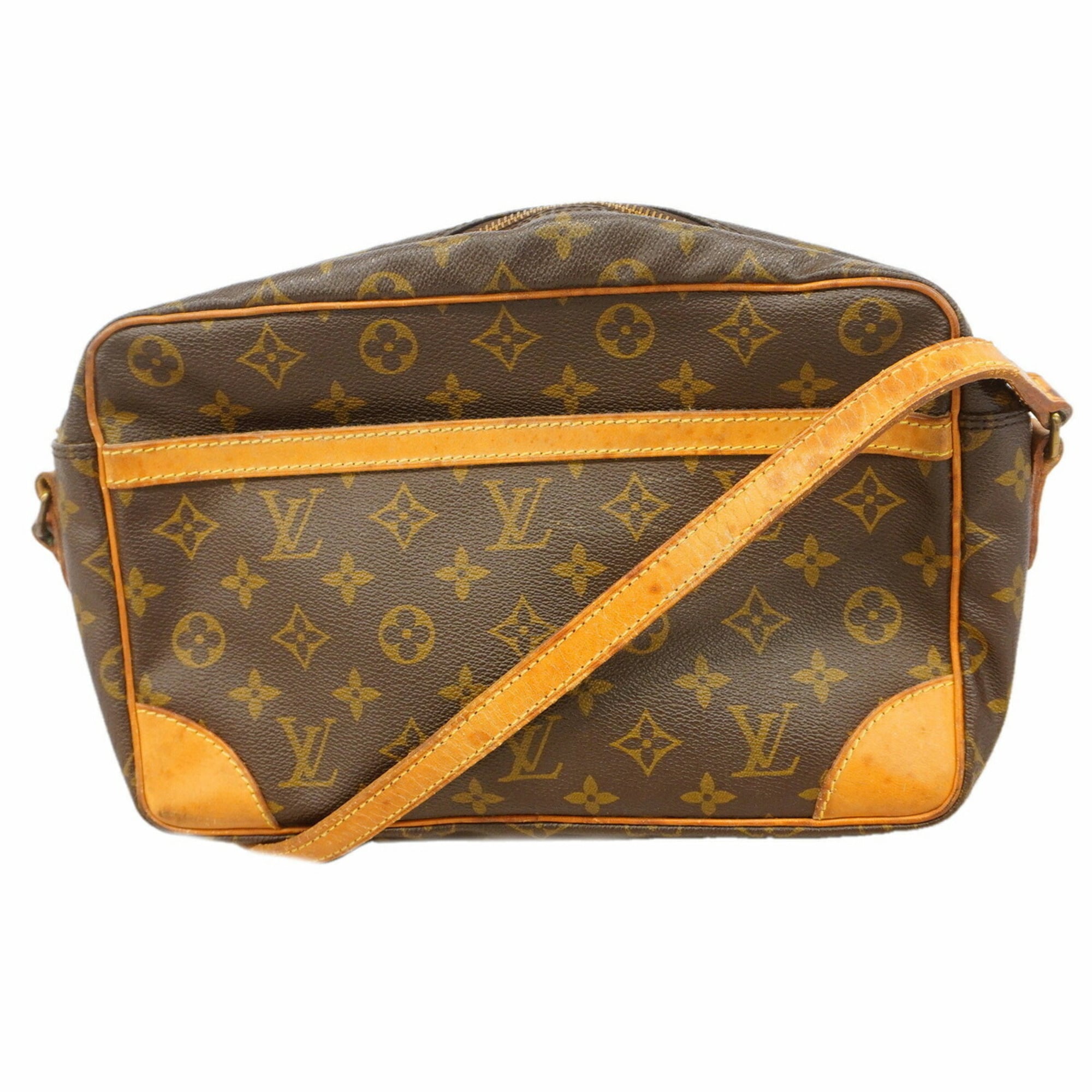 Louis Vuitton Brown Shoulder Bag (Pre-Owned)