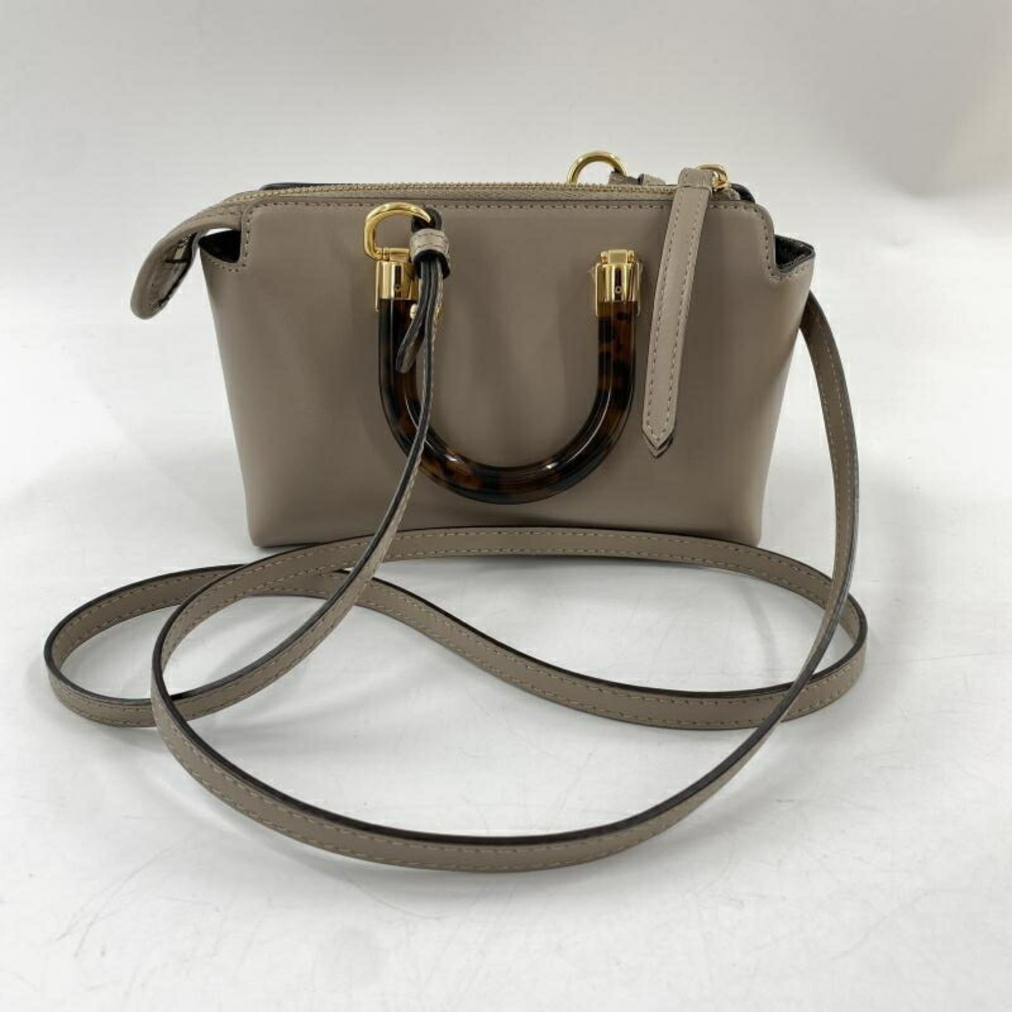 Fendi Brown Leather Shoulder Bag (Pre-Owned)