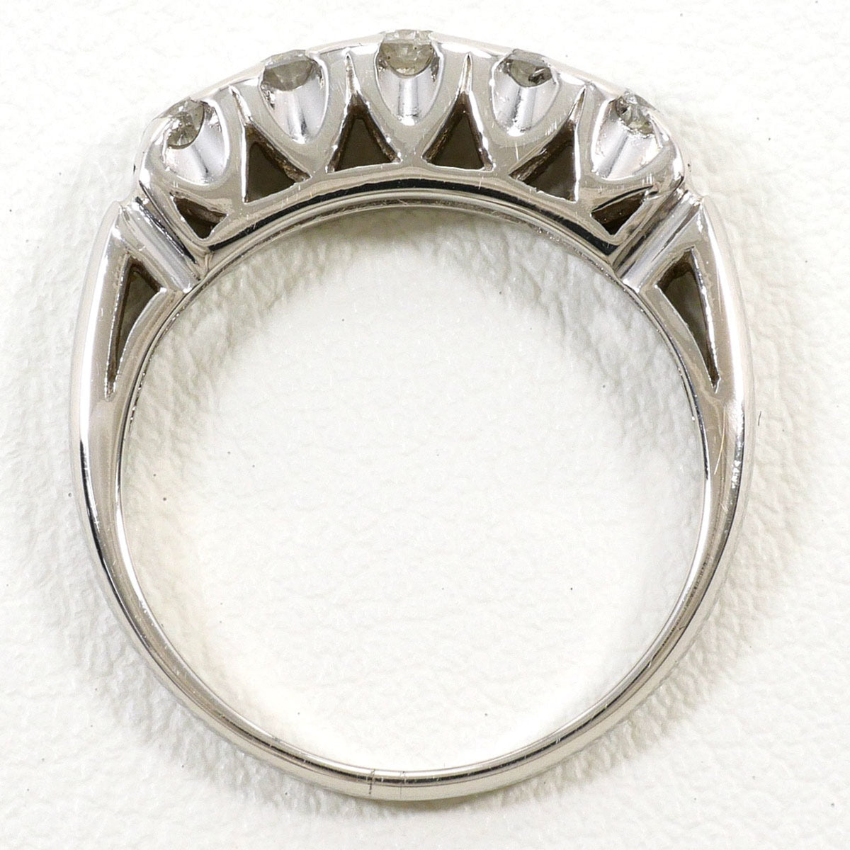 Unbranded Platinum 900 Band Ring (Pre-Owned)