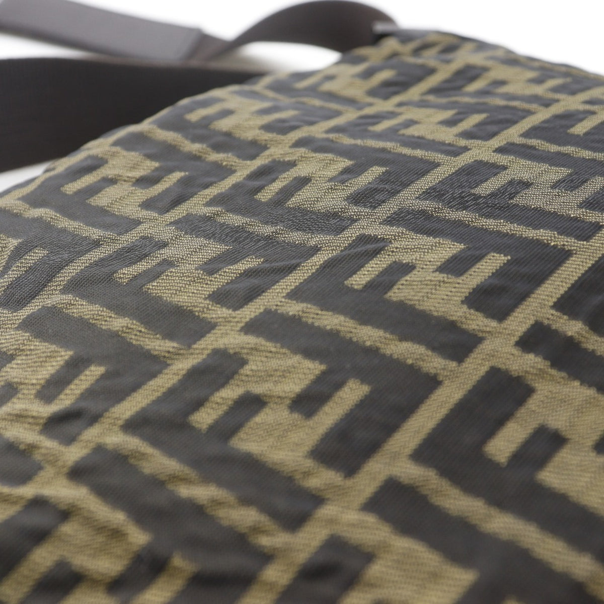 Fendi Brown Nylon Shoulder Bag (Pre-Owned)