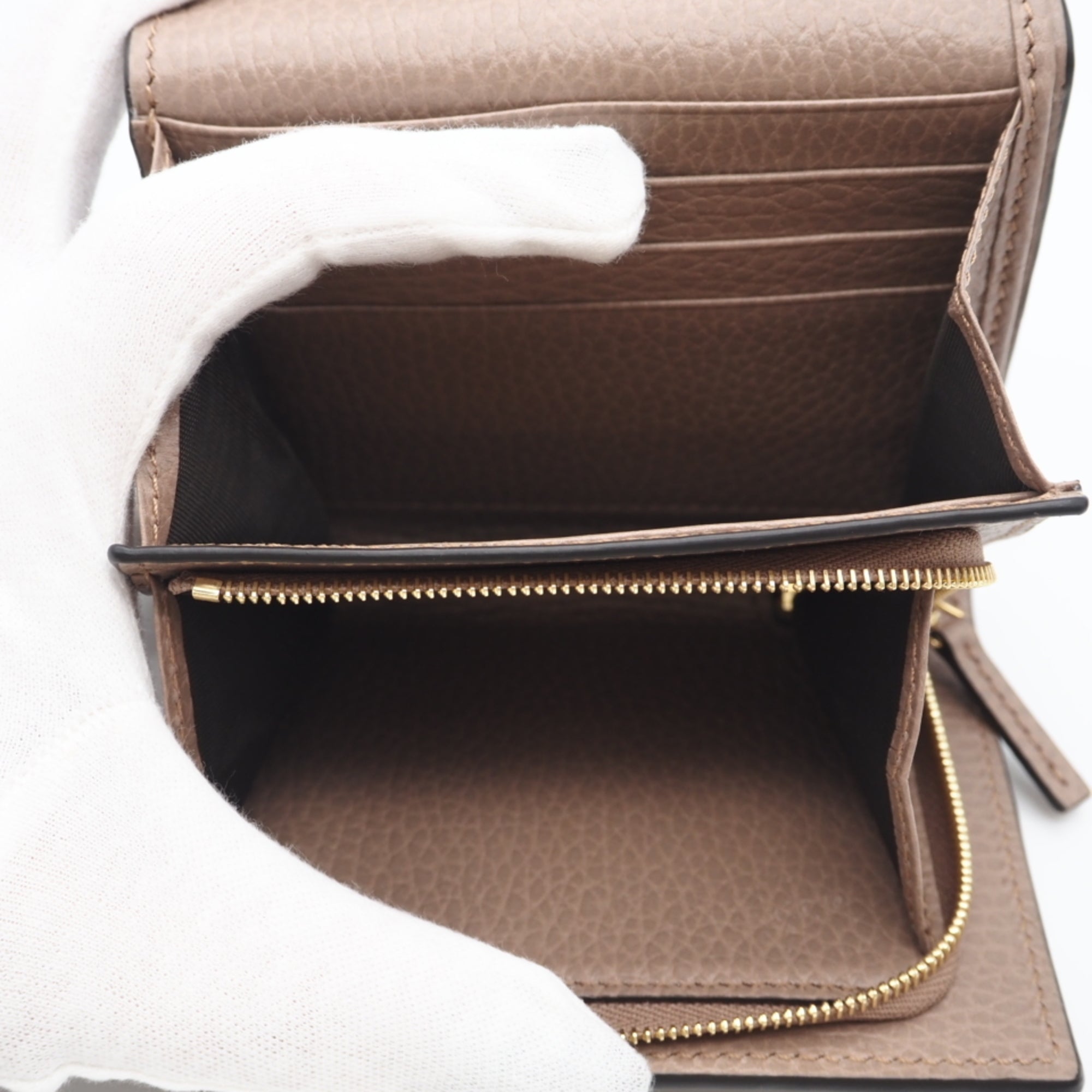 Gucci Gg Supreme Beige Brown Gg Supreme Wallet (Bi-Fold) (Pre-Owned)