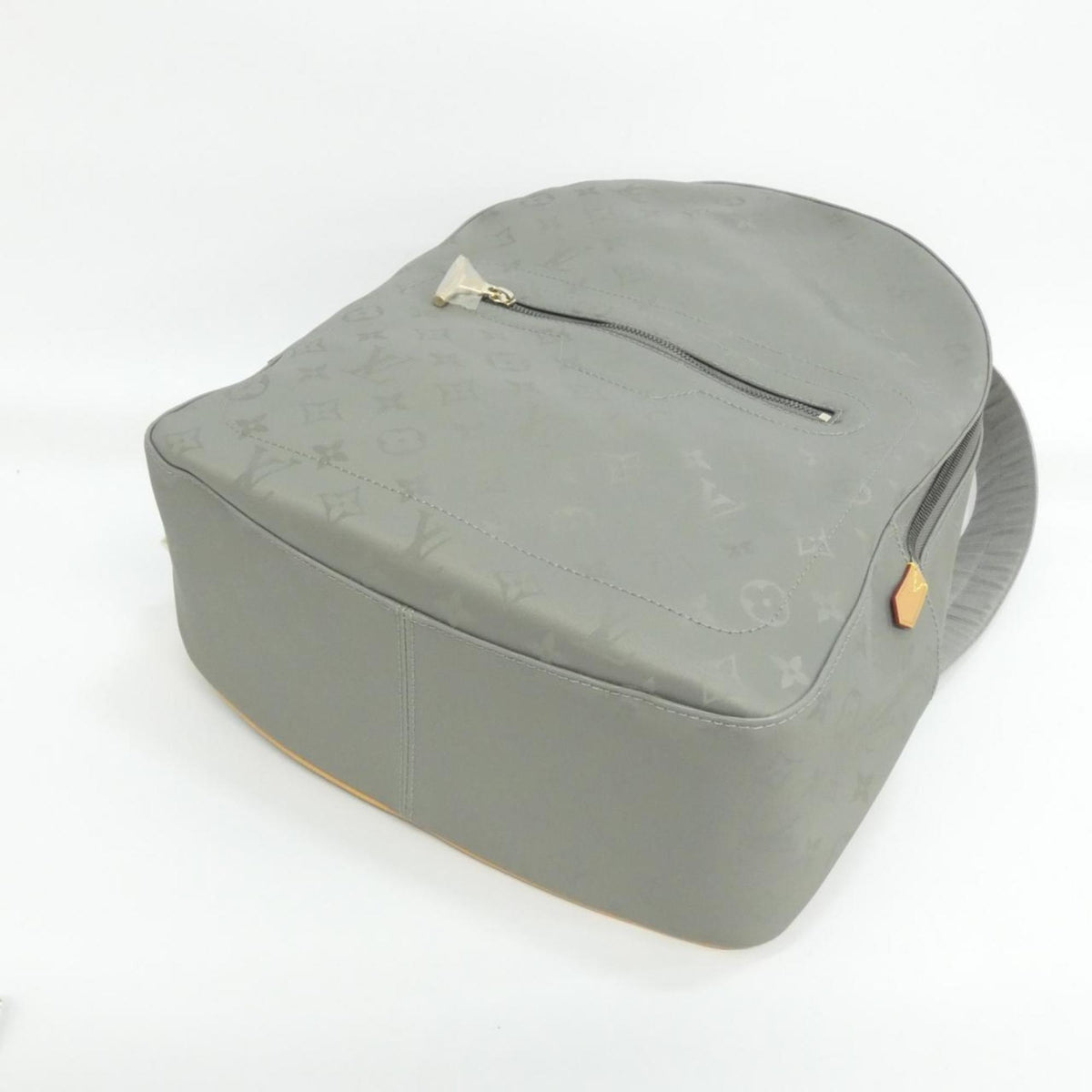 Louis Vuitton Gris Canvas Backpack (Pre-Owned)