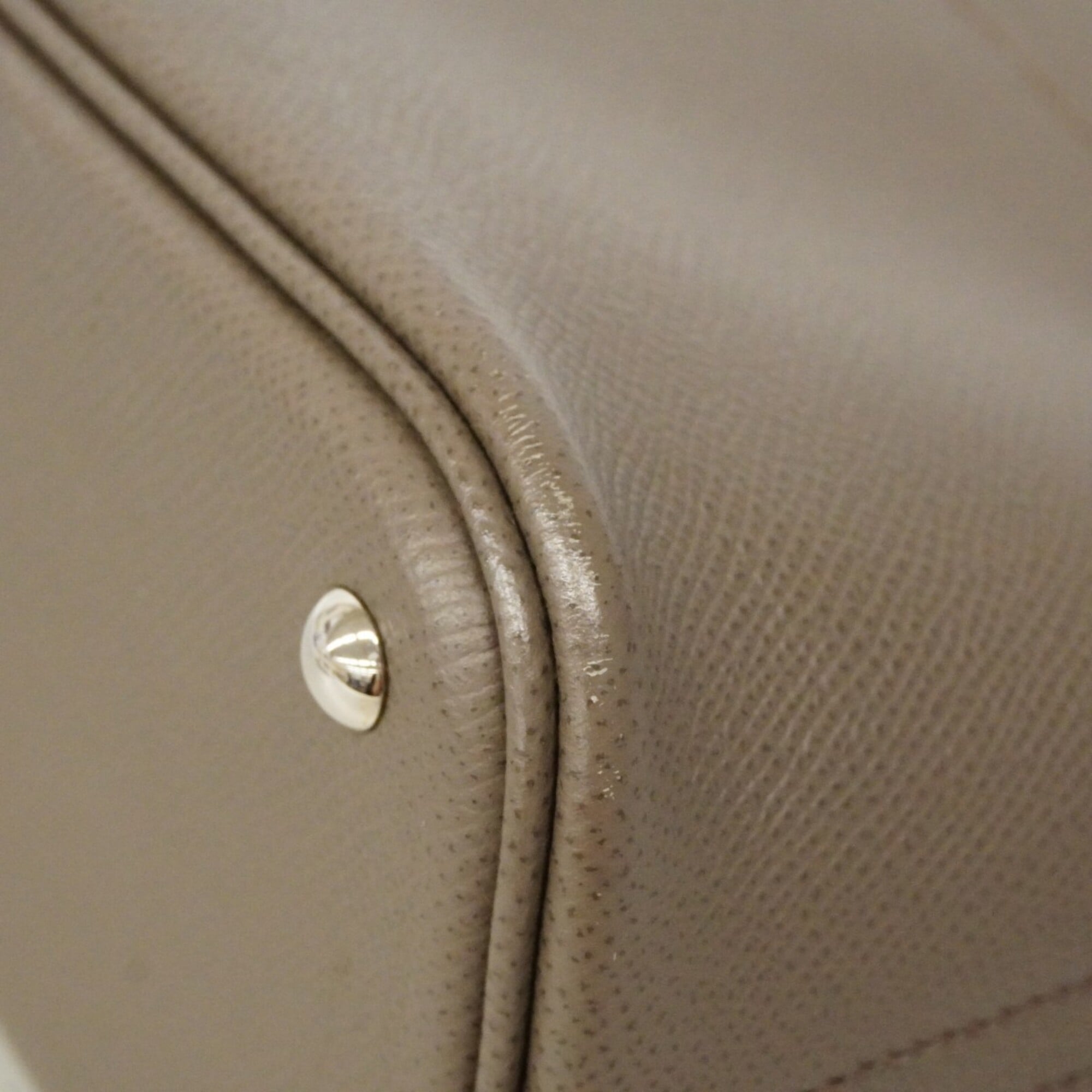 Hermes Etain Leather Handbag (Pre-Owned)