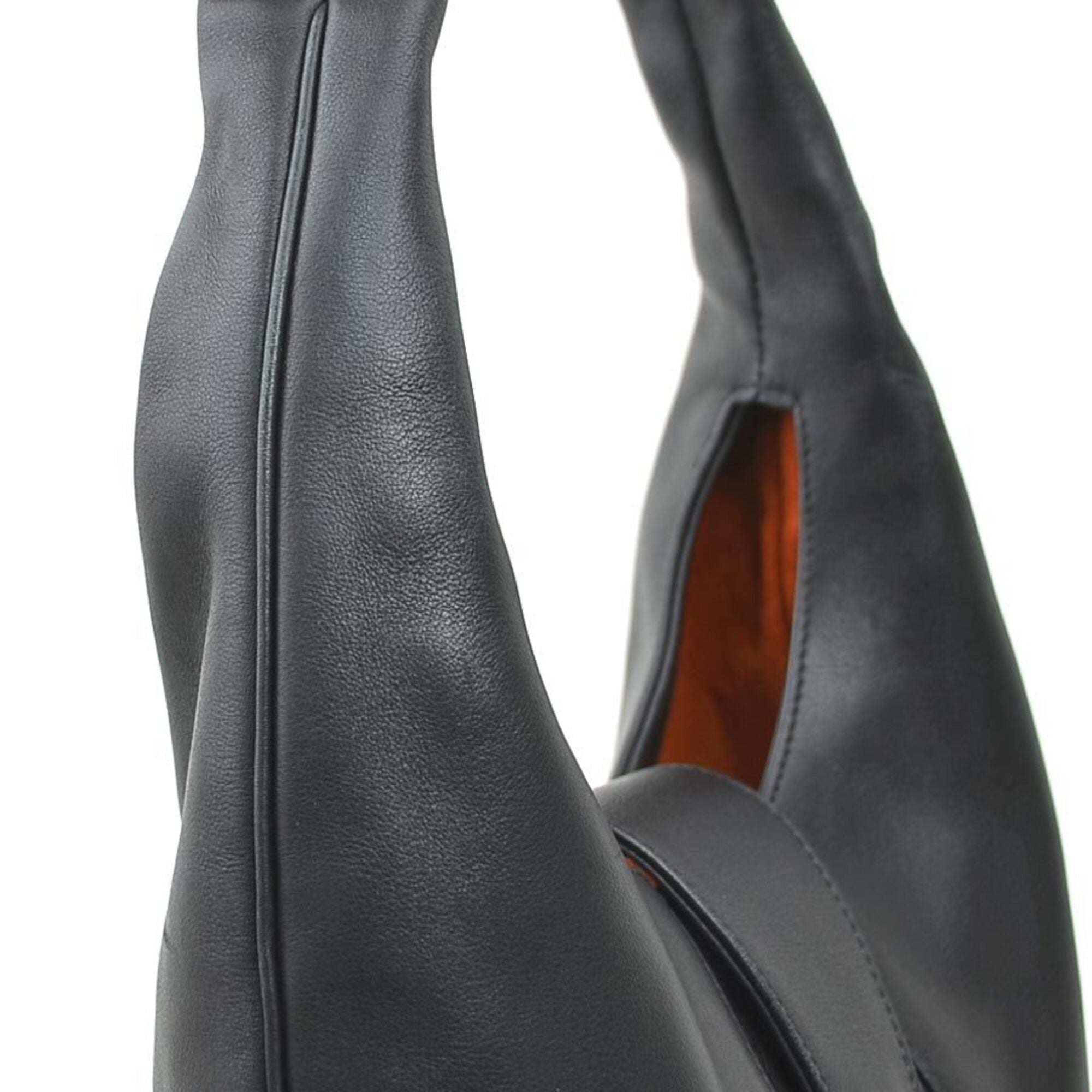 Bvlgari Black Leather Shoulder Bag (Pre-Owned)