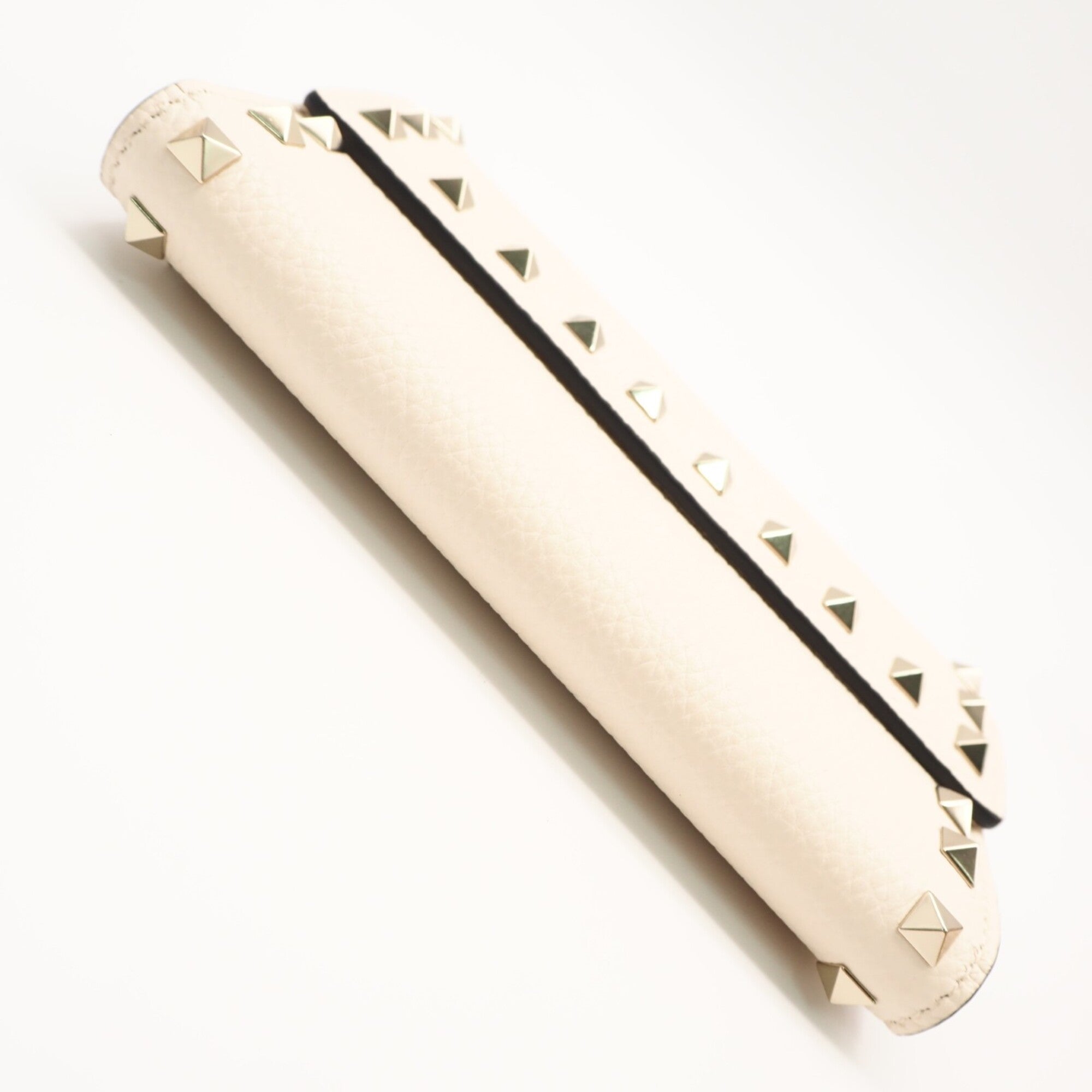 Valentino Ivory Leather Long Wallet (Bi-Fold) (Pre-Owned)