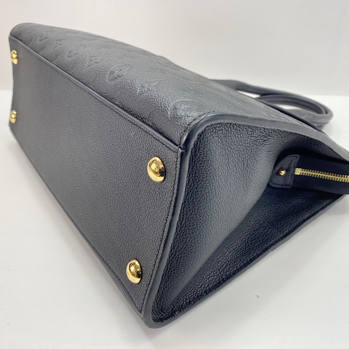 Louis Vuitton Black Tote Bag (Pre-Owned)