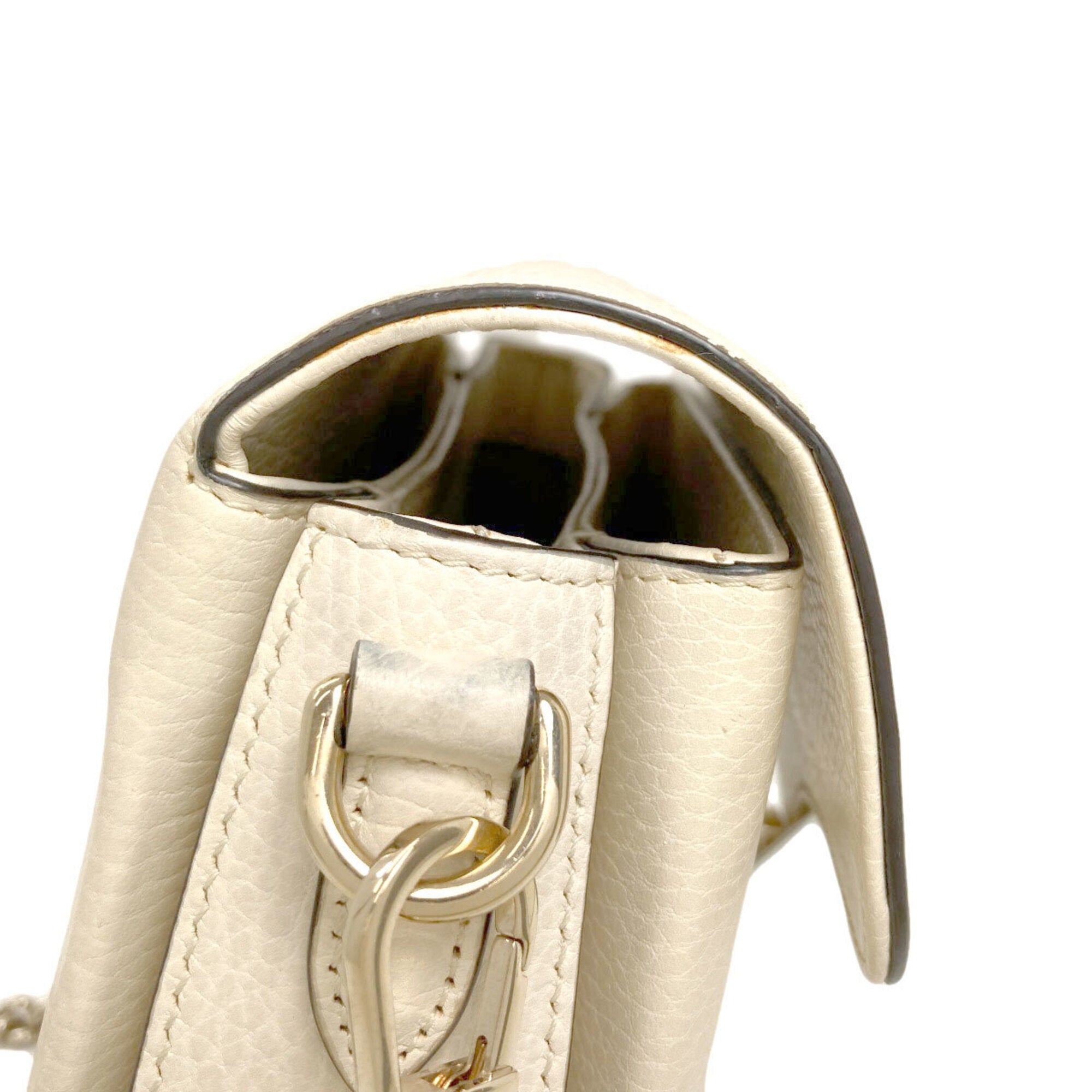 Gucci Ivory Leather Shoulder Bag (Pre-Owned)