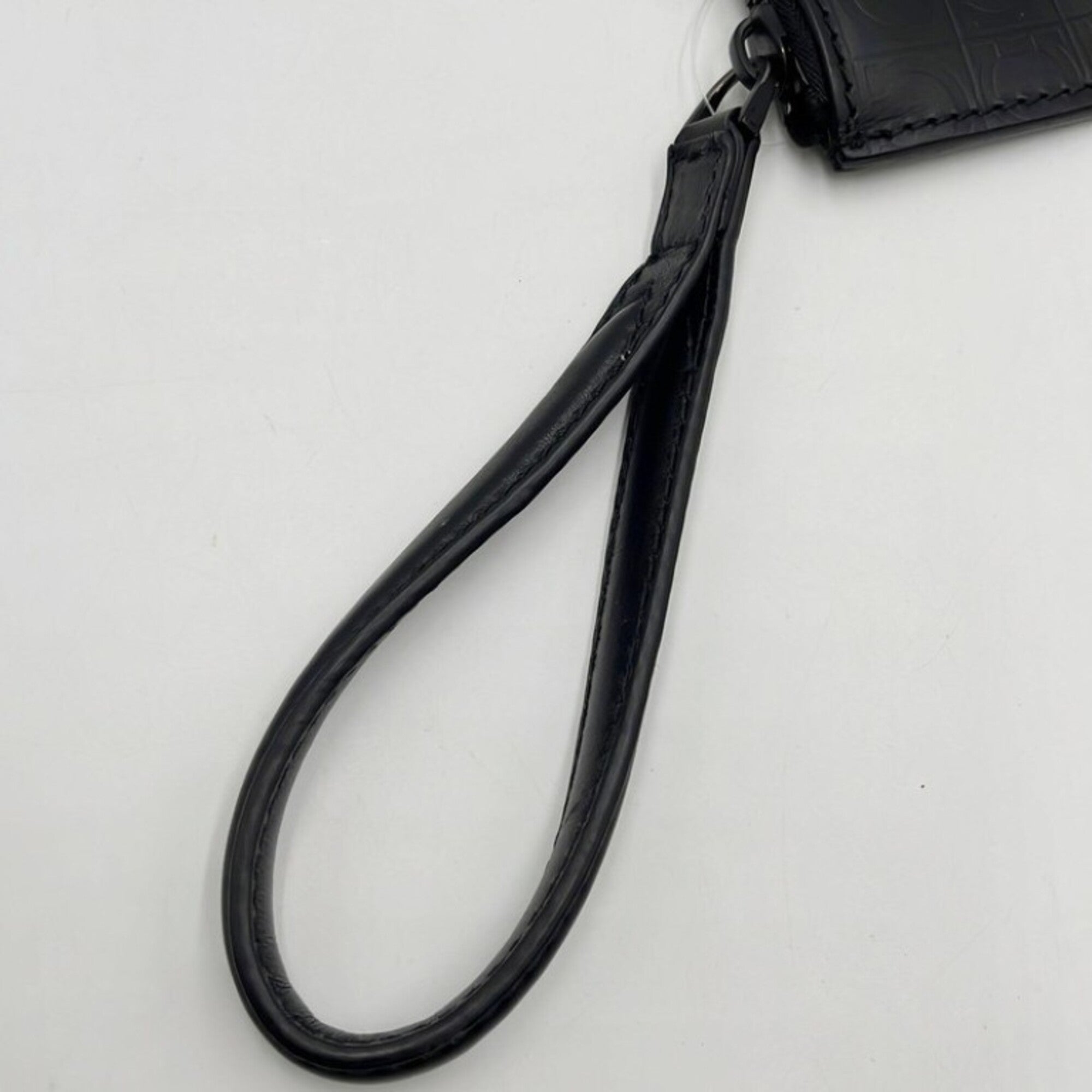 Salvatore Ferragamo Black Gray Leather Clutch Bag (Pre-Owned)