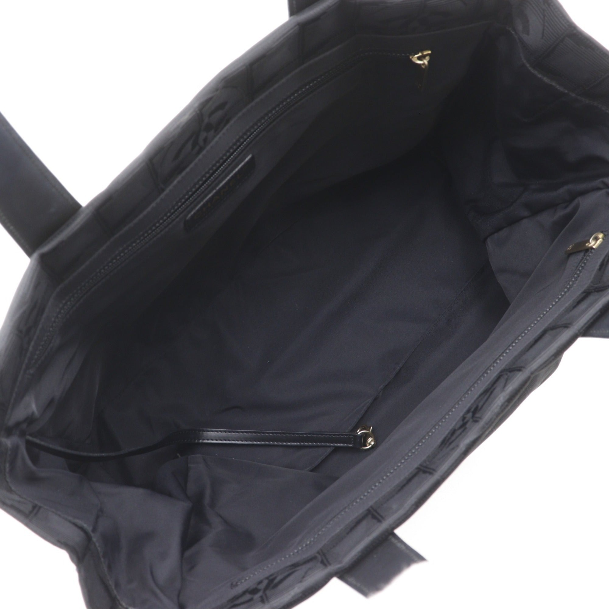 Chanel Black Nylon Canvas Tote Bag Weekend Bag (Pre-Owned)