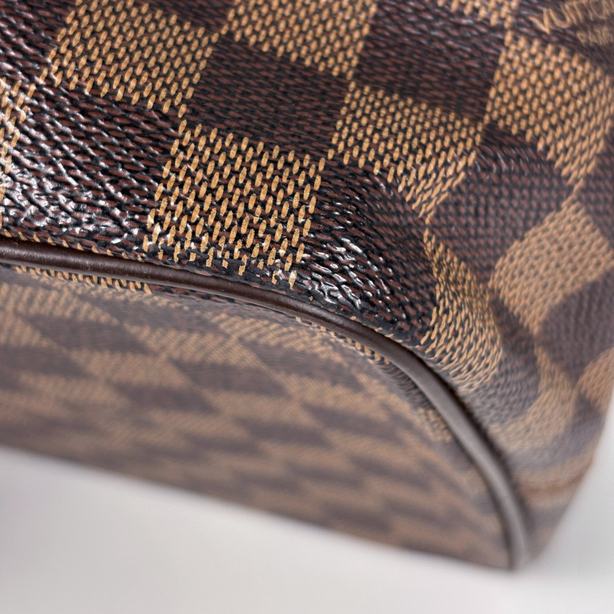 Louis Vuitton Damier Brown Damier Canvas Handbag Tote Bag (Pre-Owned)