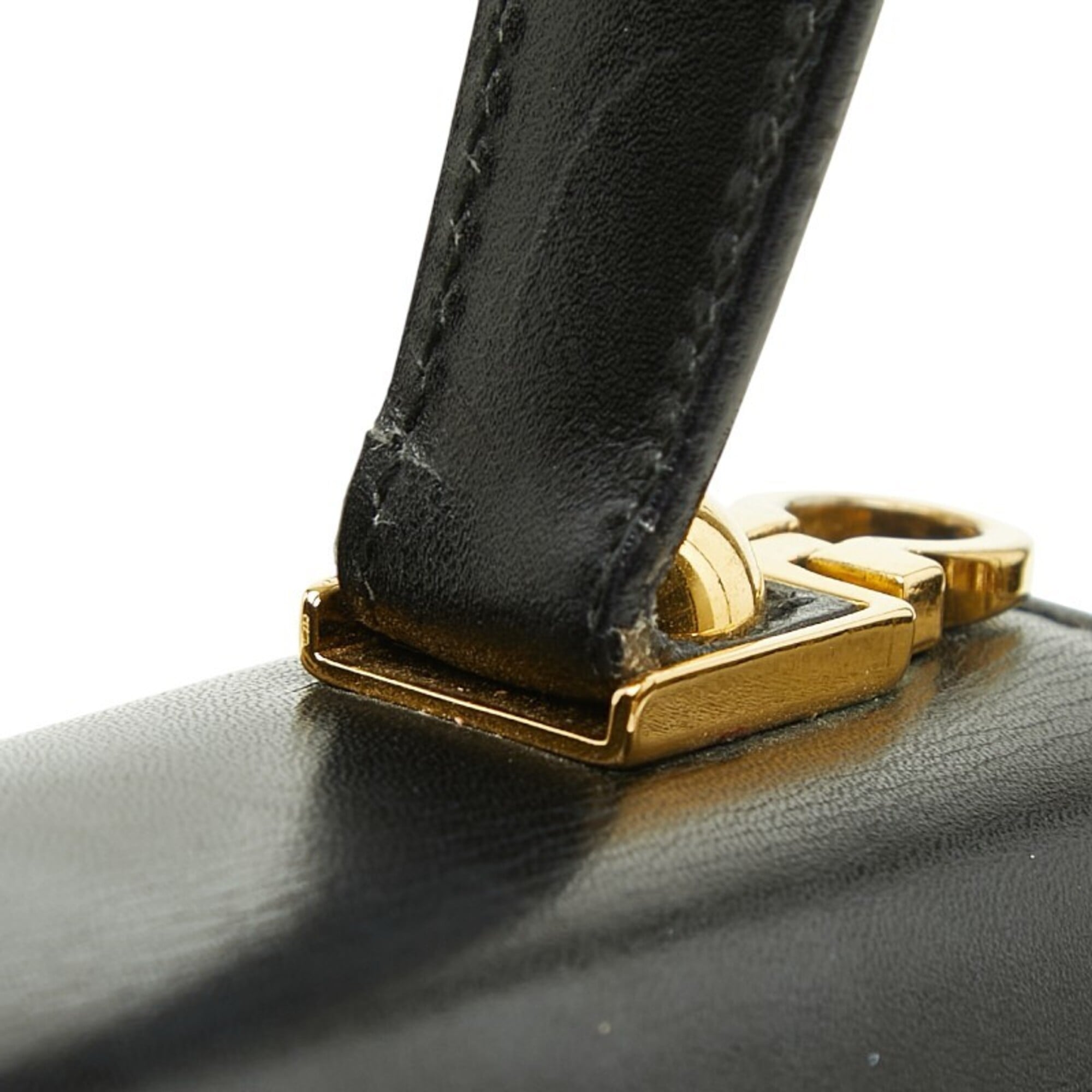 Salvatore Ferragamo Black Leather Handbag Shoulder Bag (Pre-Owned)