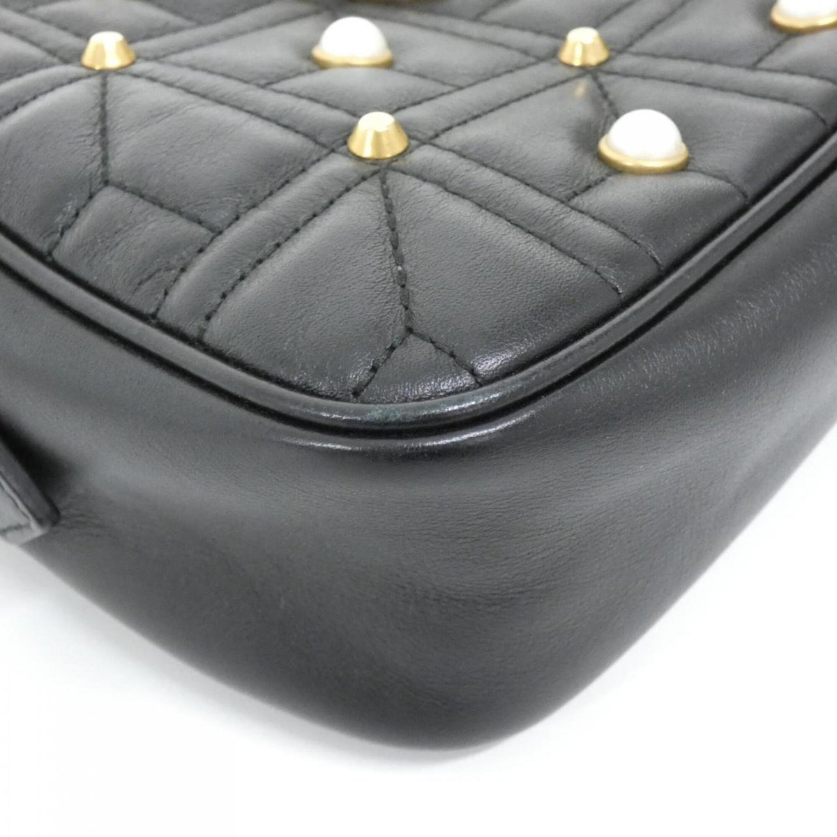 Gucci Black Leather Shoulder Bag (Pre-Owned)