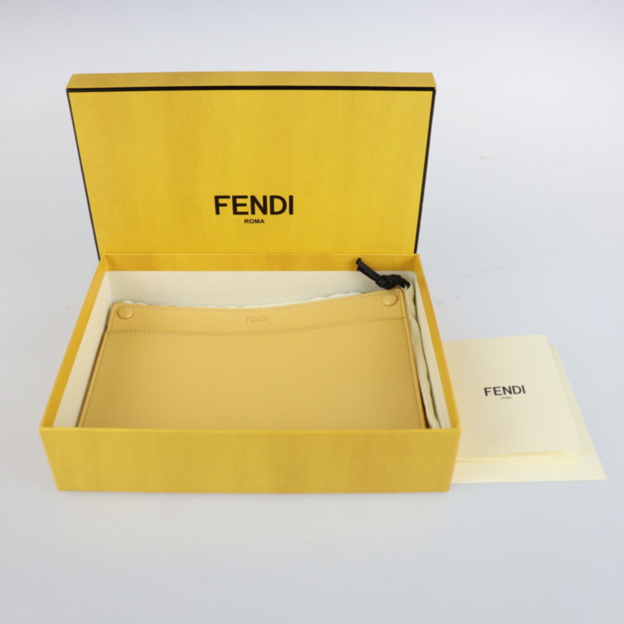 Fendi Cream Yellow Leather Pouch (Pre-Owned)