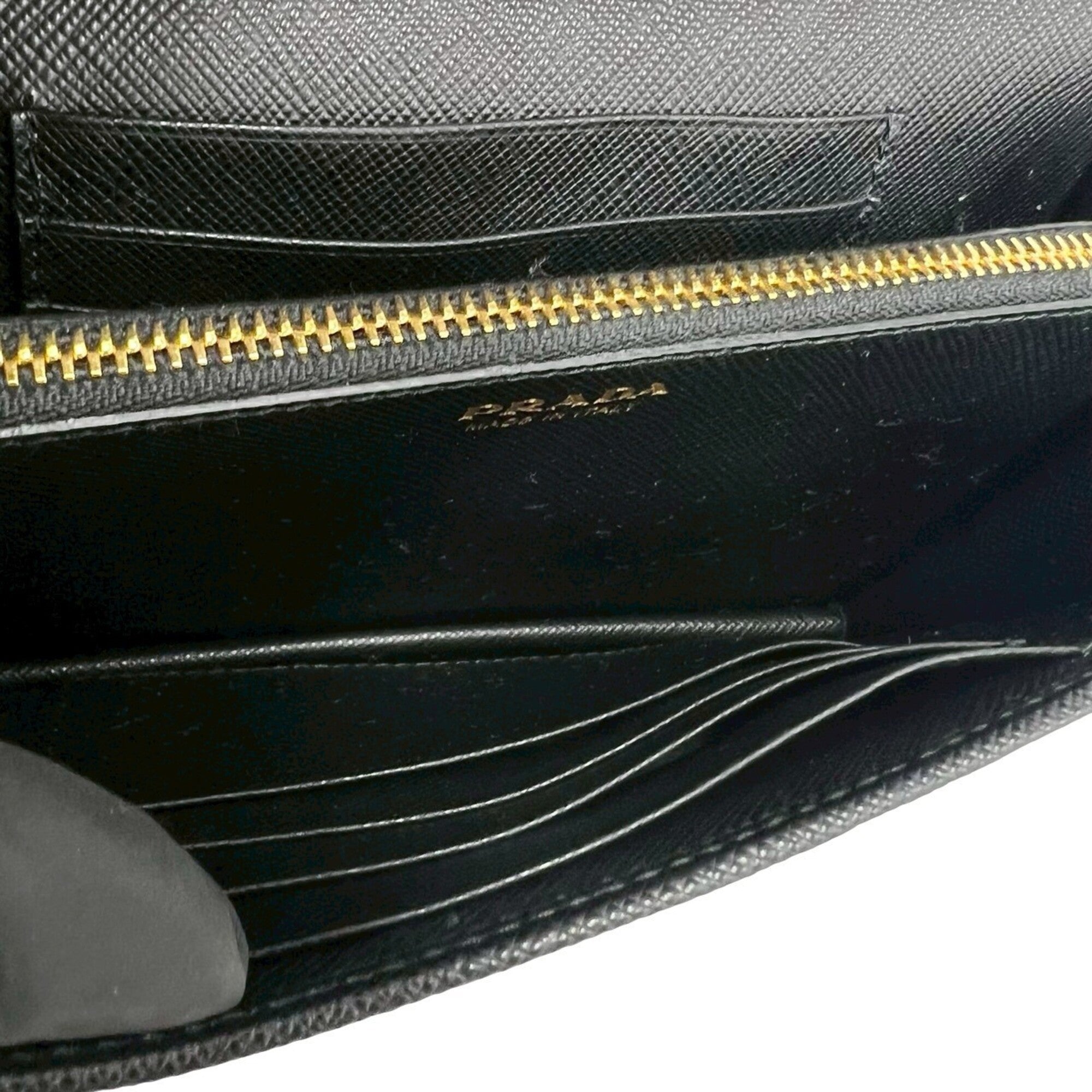 Prada Black Leather Pochette Shoulder Bag (Pre-Owned)