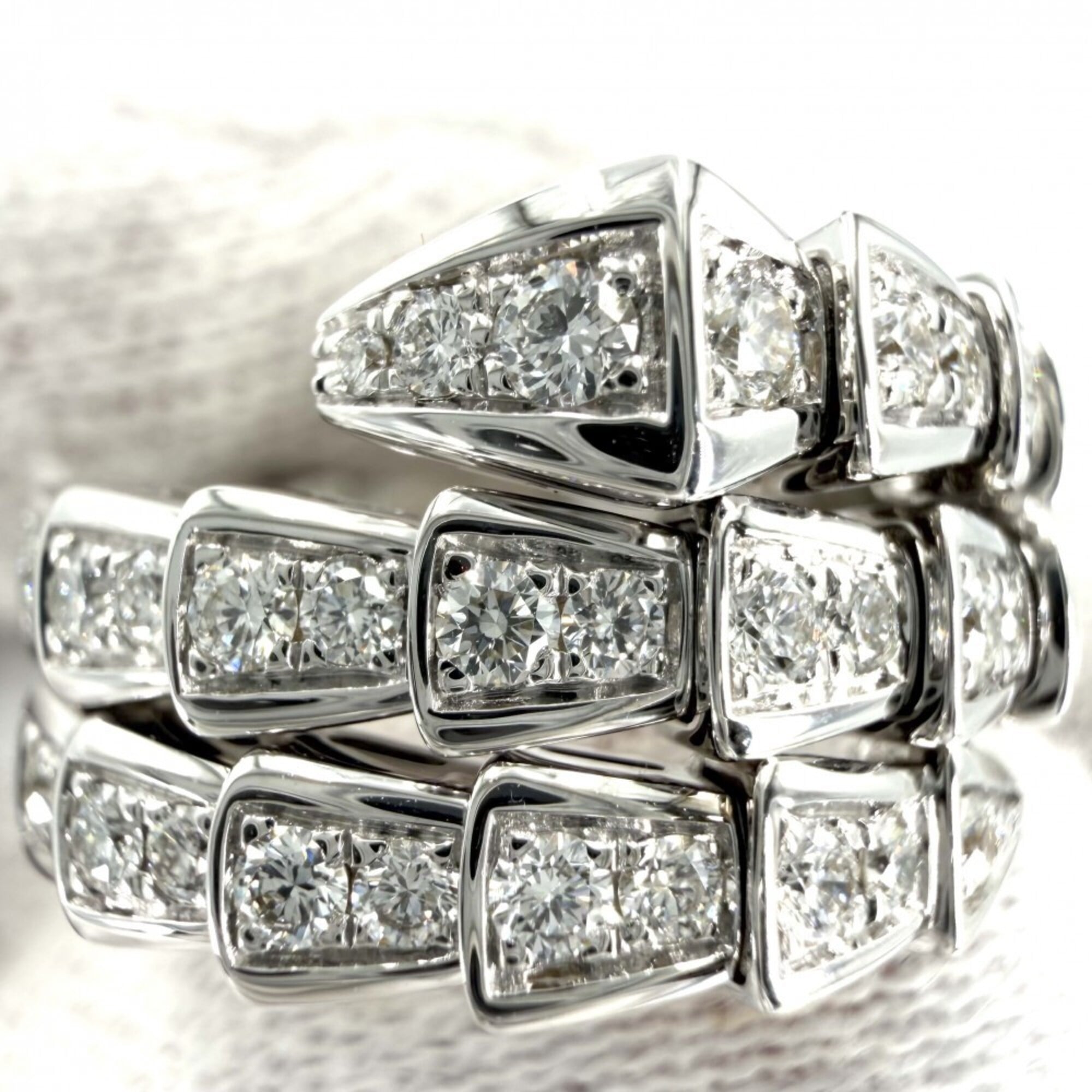 Bvlgari Serpenti Silver White Gold (18K) Band Ring (Pre-Owned)