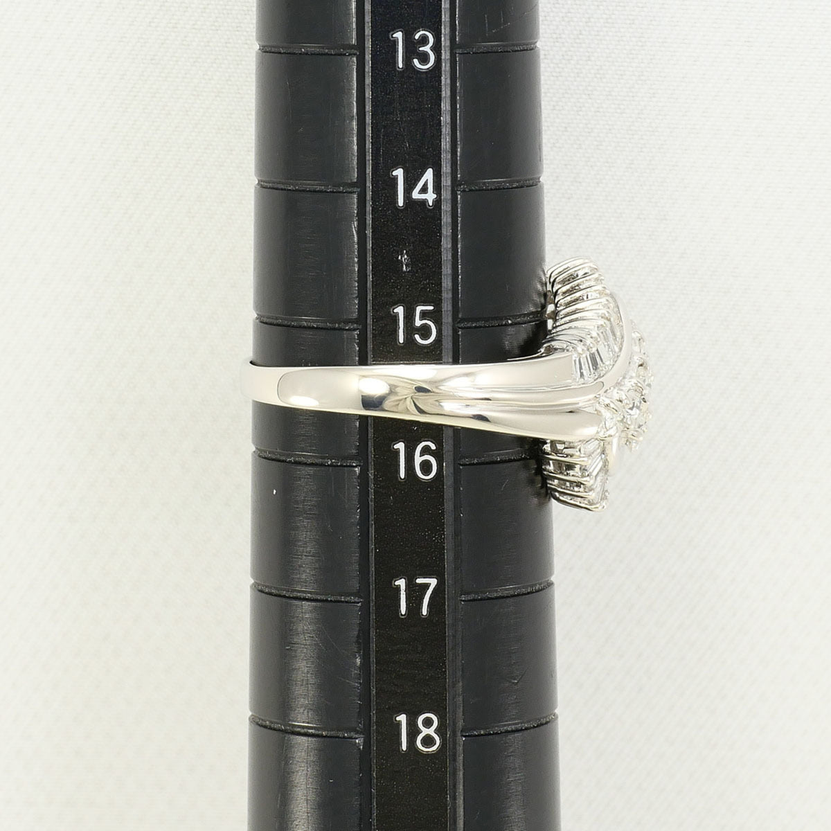 Unbranded Platinum Platinum 900 Band Ring (Pre-Owned)