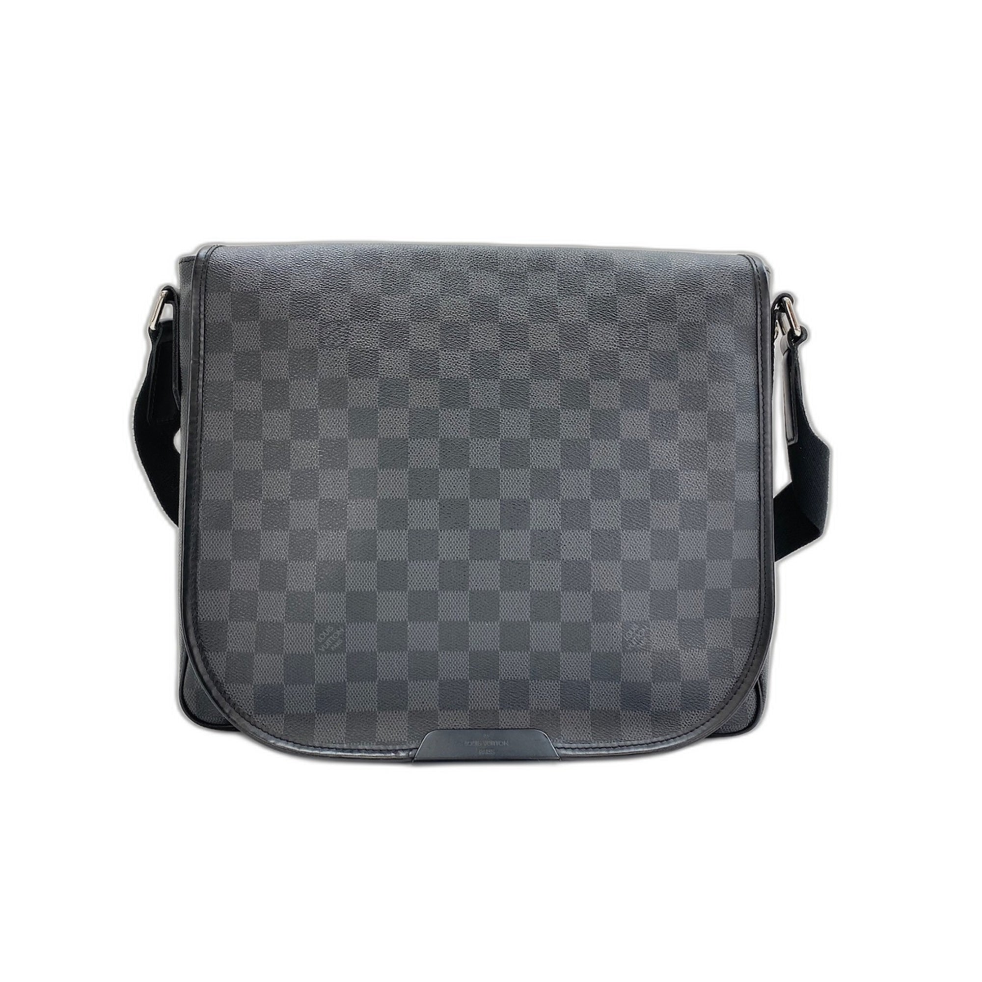 Louis Vuitton Black Shoulder Bag (Pre-Owned)
