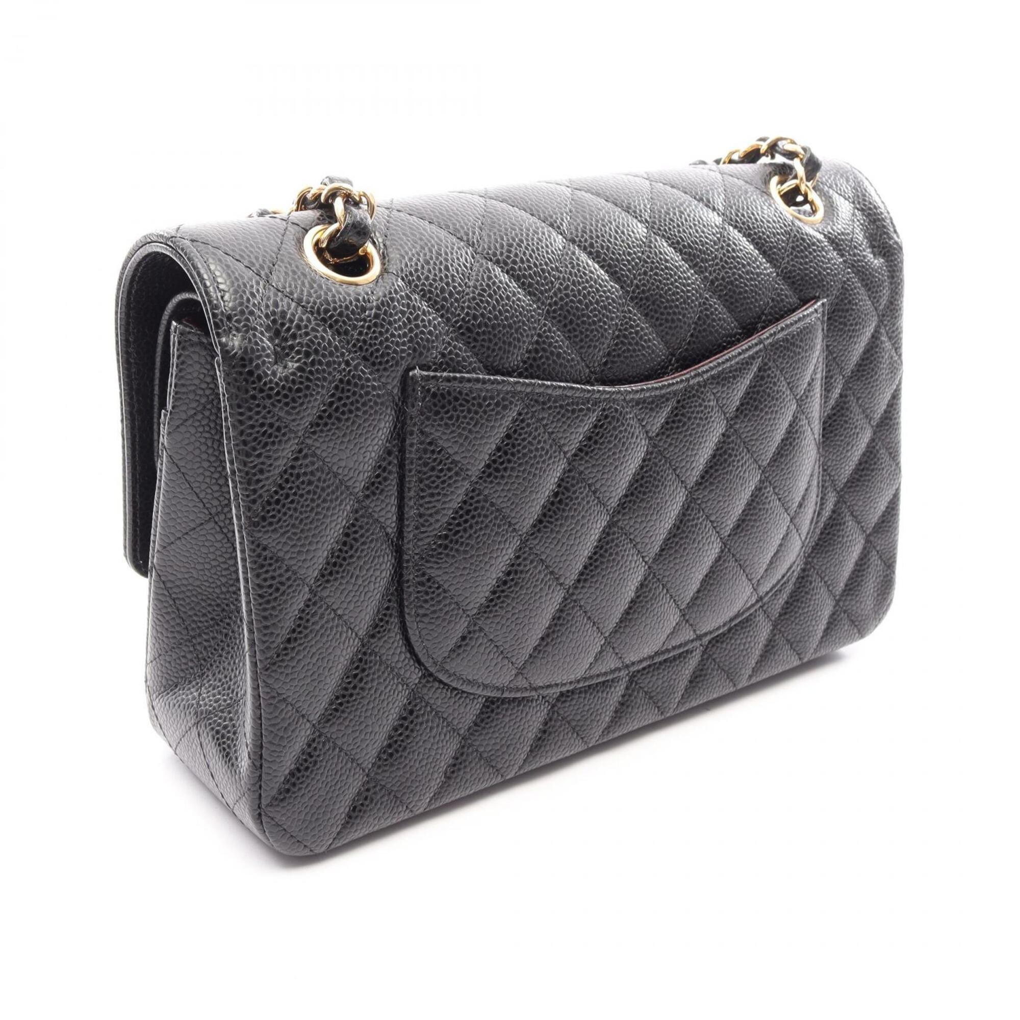 Chanel Black Grained Calfskin Handbag Shoulder Bag (Pre-Owned)