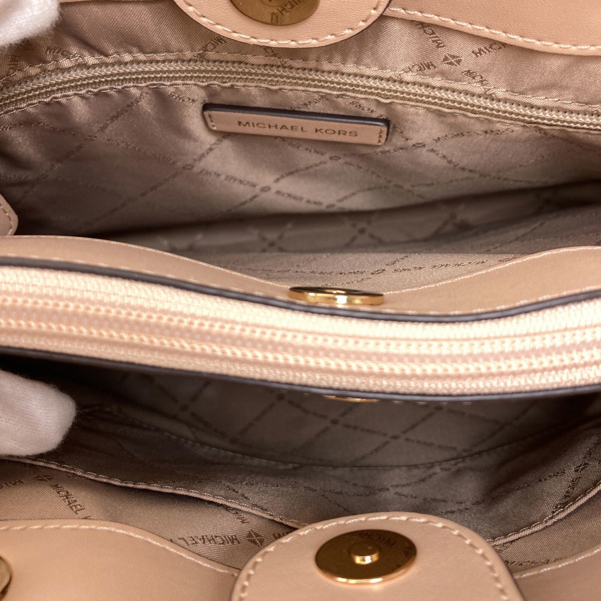 Michael Kors Baby Pink Leather Tote Bag (Pre-Owned)