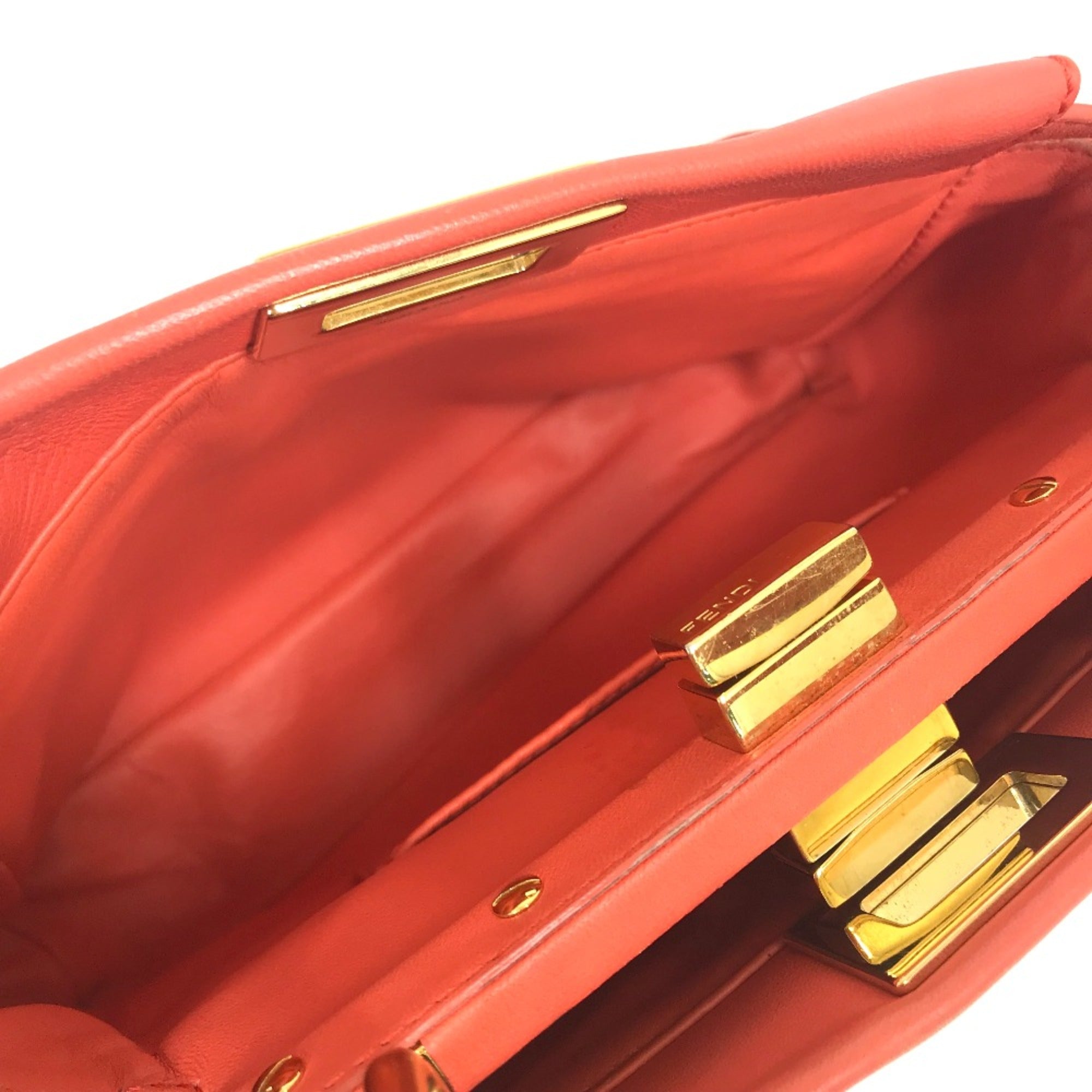 Fendi Pink Leather Handbag (Pre-Owned)
