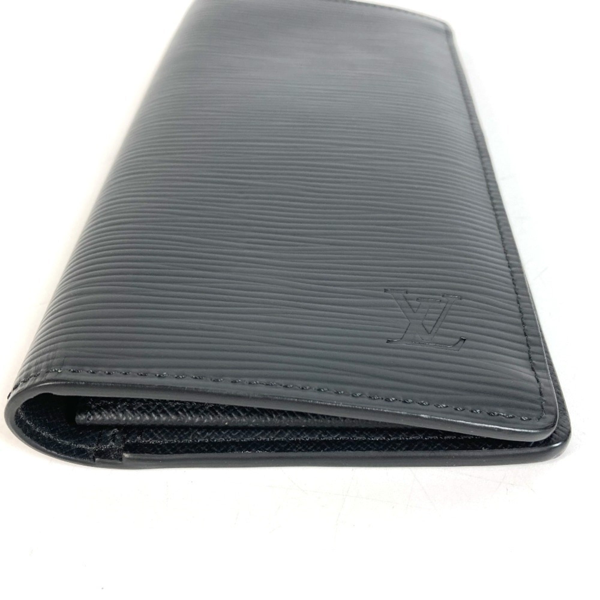 Louis Vuitton Black Noir Epi Leather Long Wallet (Bi-Fold) (Pre-Owned)