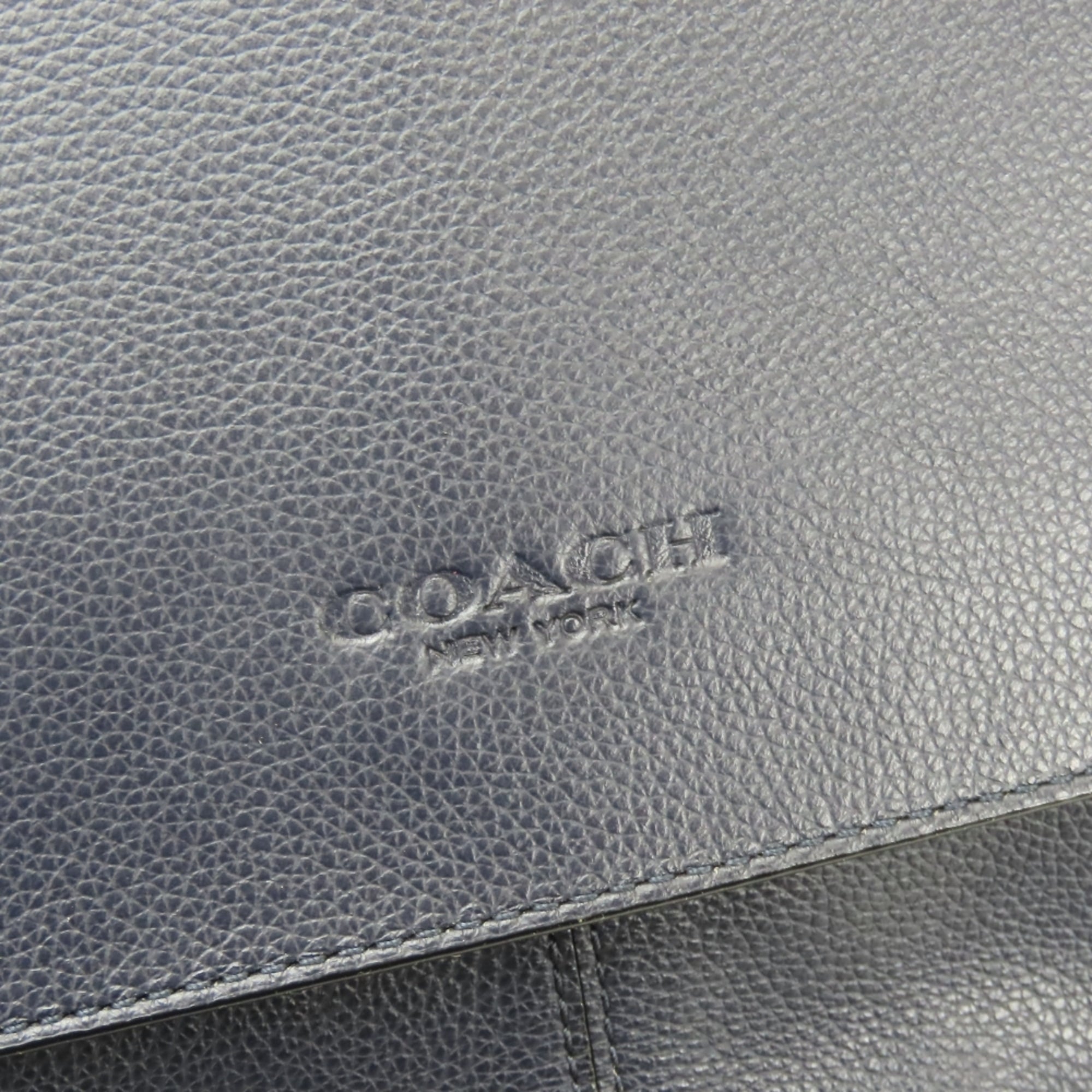 Coach Navy Leather Shoulder Bag (Pre-Owned)