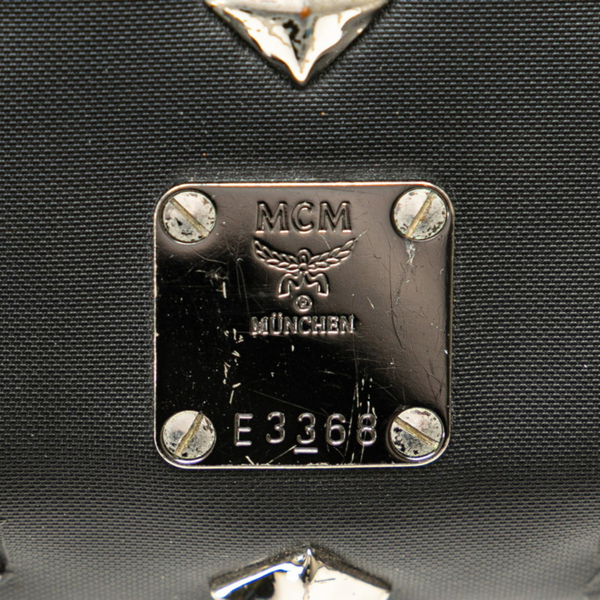 Mcm Black Silver Pvc Leather Clutch Bag (Pre-Owned)