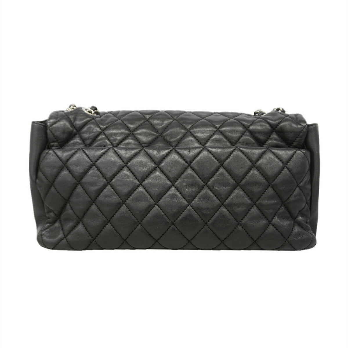 Chanel Black Leather Shoulder Bag (Pre-Owned)