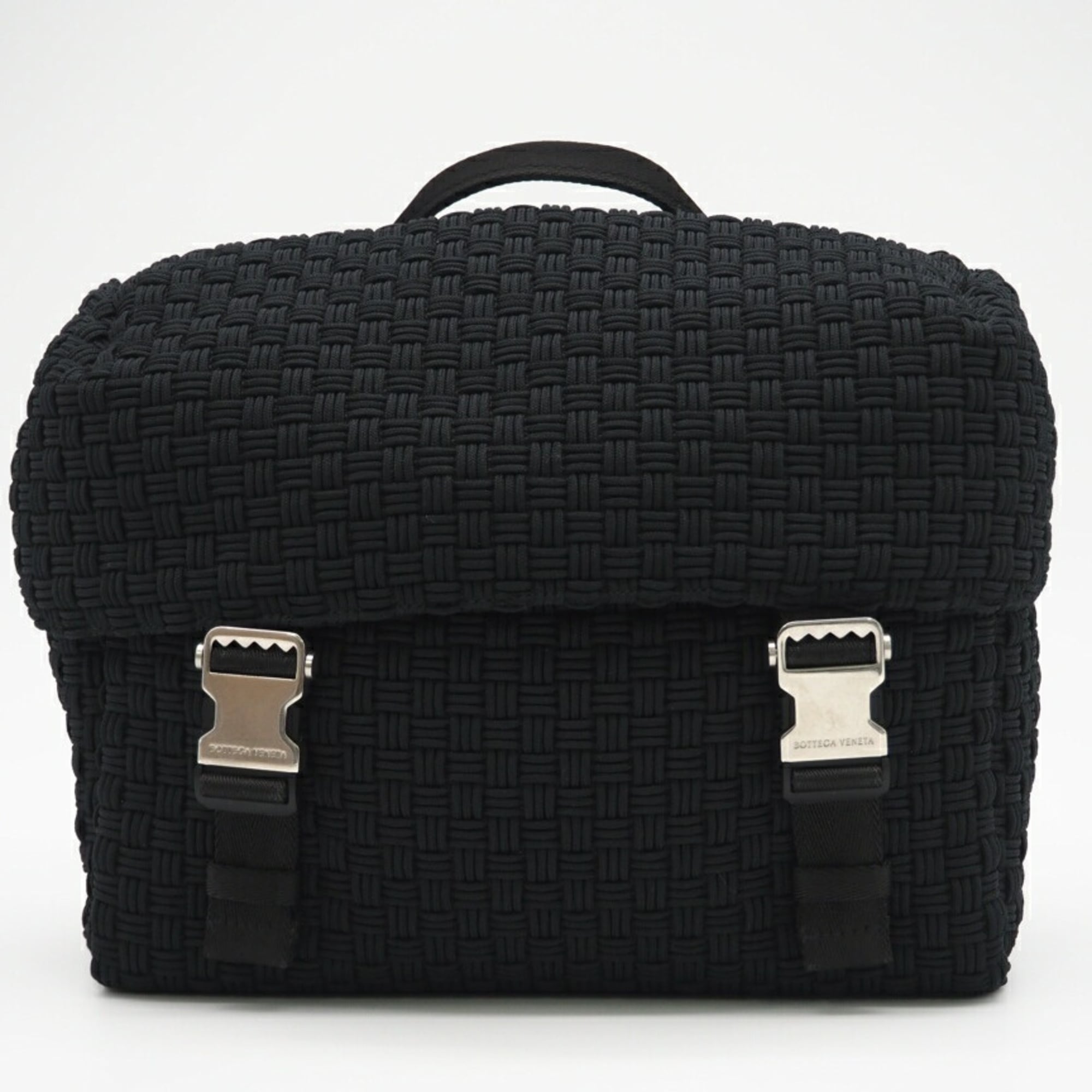 Bottega Veneta Black Nylon Shoulder Bag (Pre-Owned)