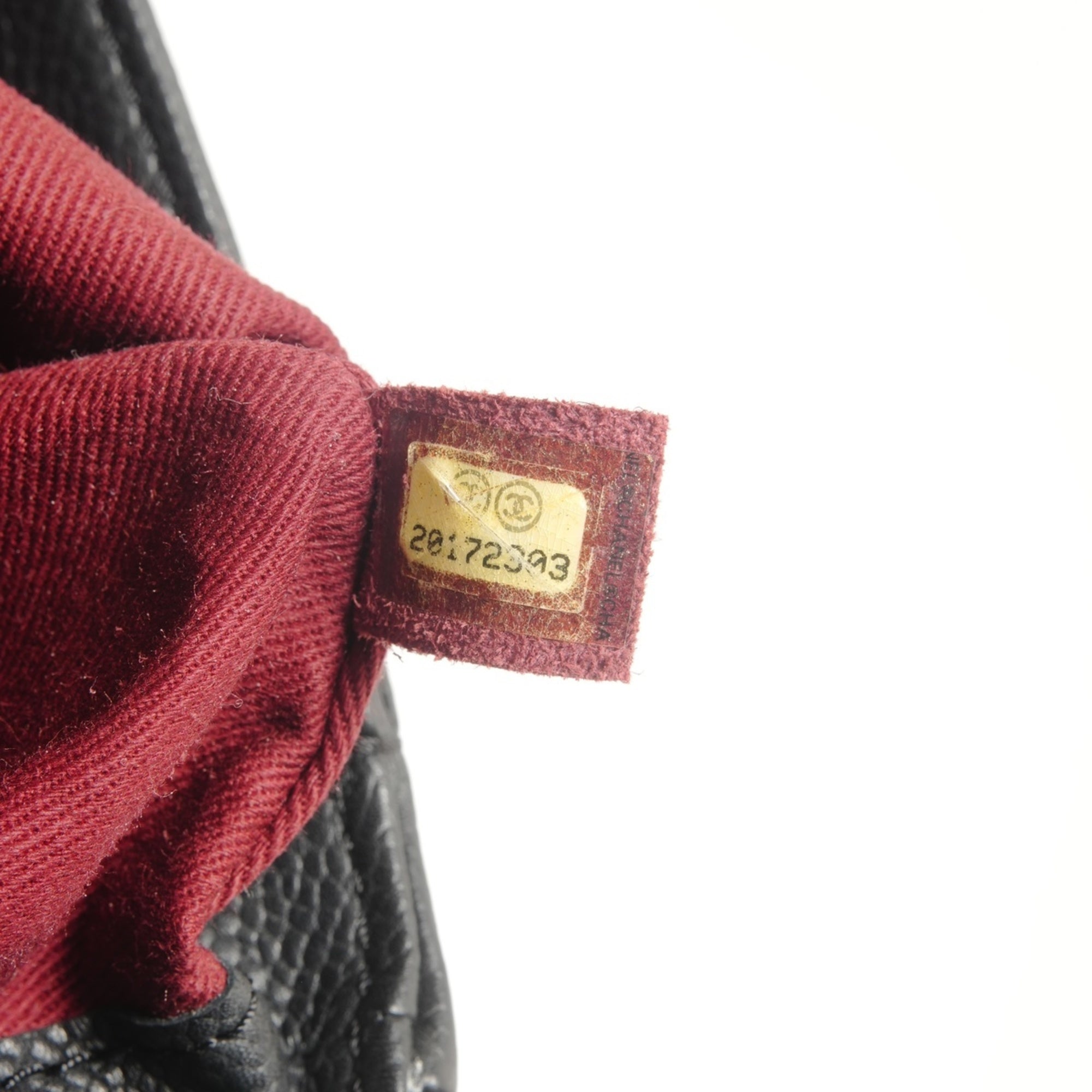 Chanel Black Shoulder Bag (Pre-Owned)